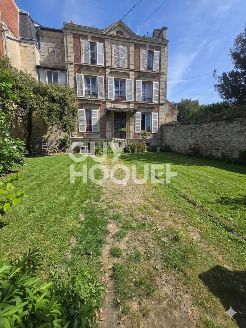 Maison bourgeoise de caractère 250 m² habitables avec fort potentiel