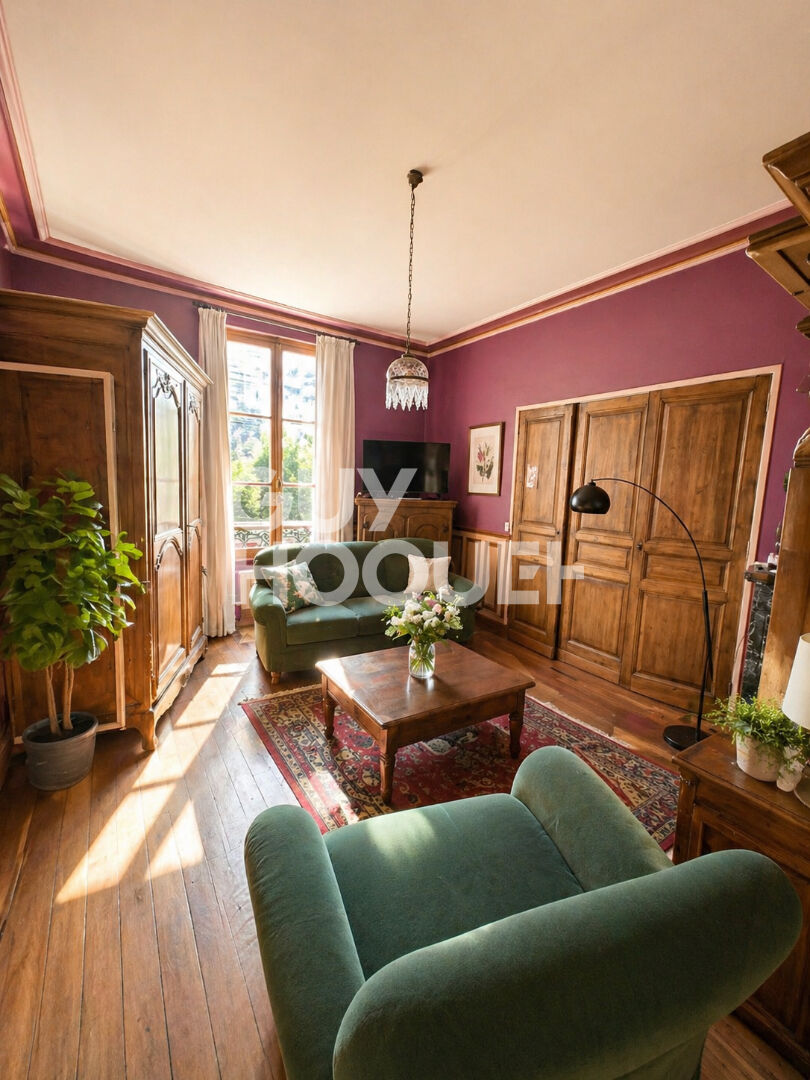 Maison bourgeoise de caractère 250 m² habitables avec fort potentiel