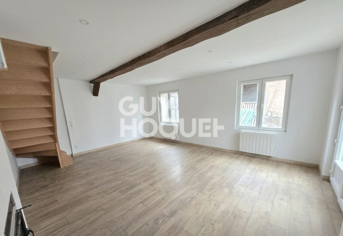 Maison bourgeoise avec seconde habitation- fort potentiel- La Neuville en hez.