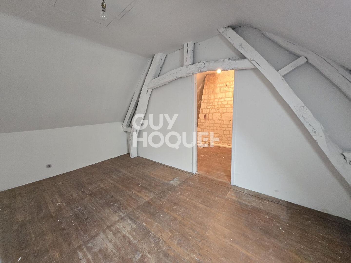 Maison à vendre à Avrechy - Un havre de paix à rafraîchir