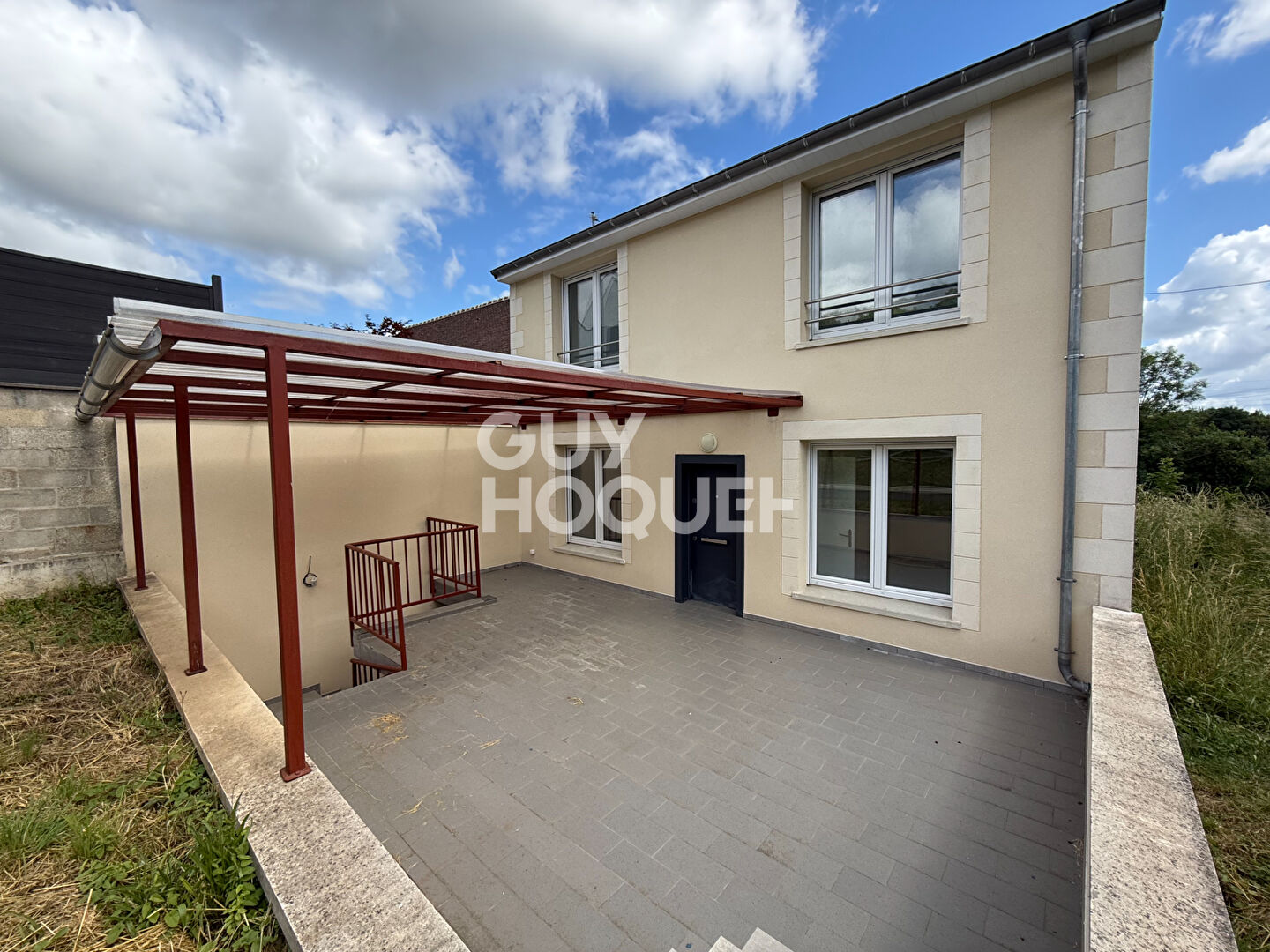 LAIGNEVILLE, MAISON RÉCENTE DE 157 M² AVEC SOUS-SOL TOTAL — photo 2