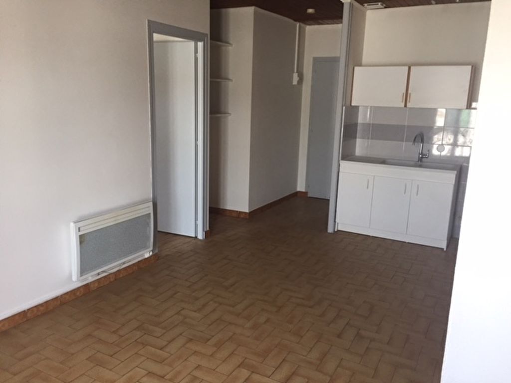 Appartement T2 coeur de ville Le Château d'Oléron (17480)