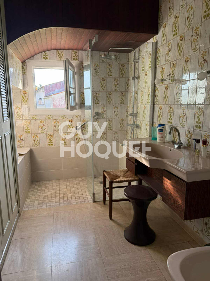 Maison spacieuse à vendre à Saint Trojan les Bains - Un véritable coup de coeur !