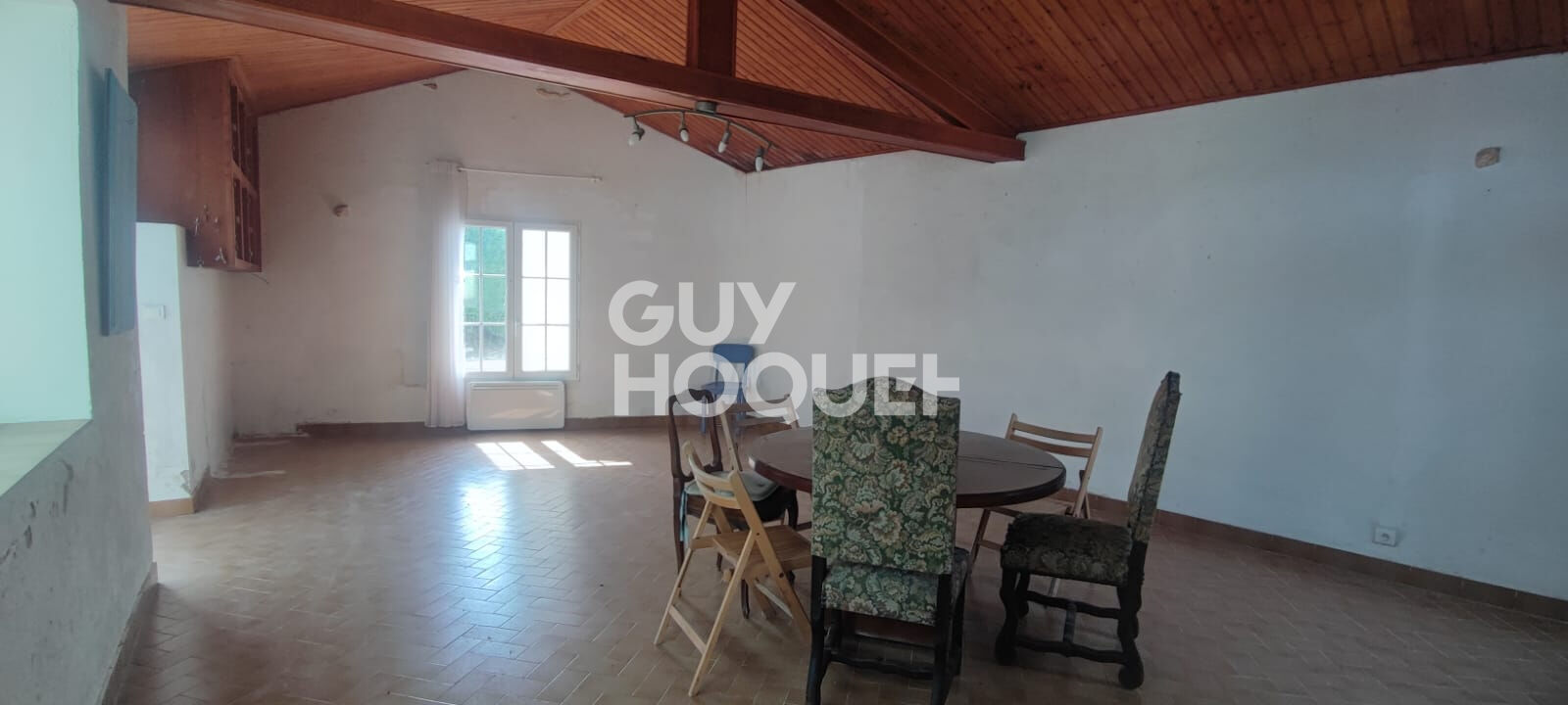 Charmante Maison à Vendre à Saint Georges d'Oléron - 4 Chambres et Grand Terrain !