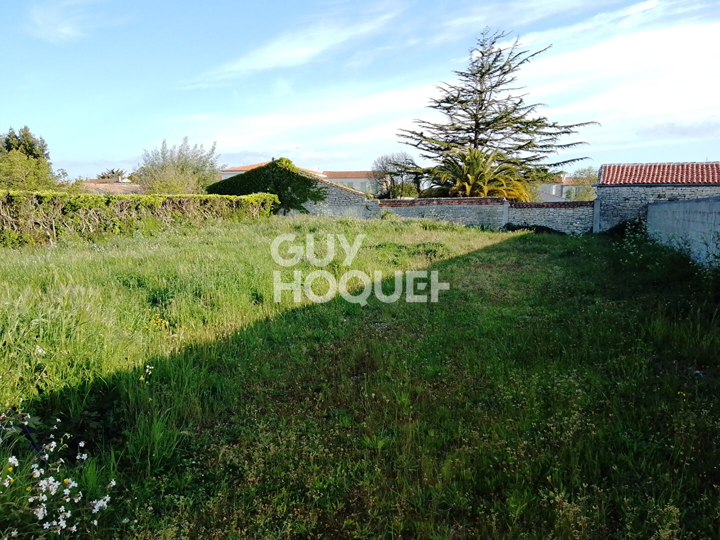 RARE ! terrain constructible, 833m2, ST PIERRE OLERON