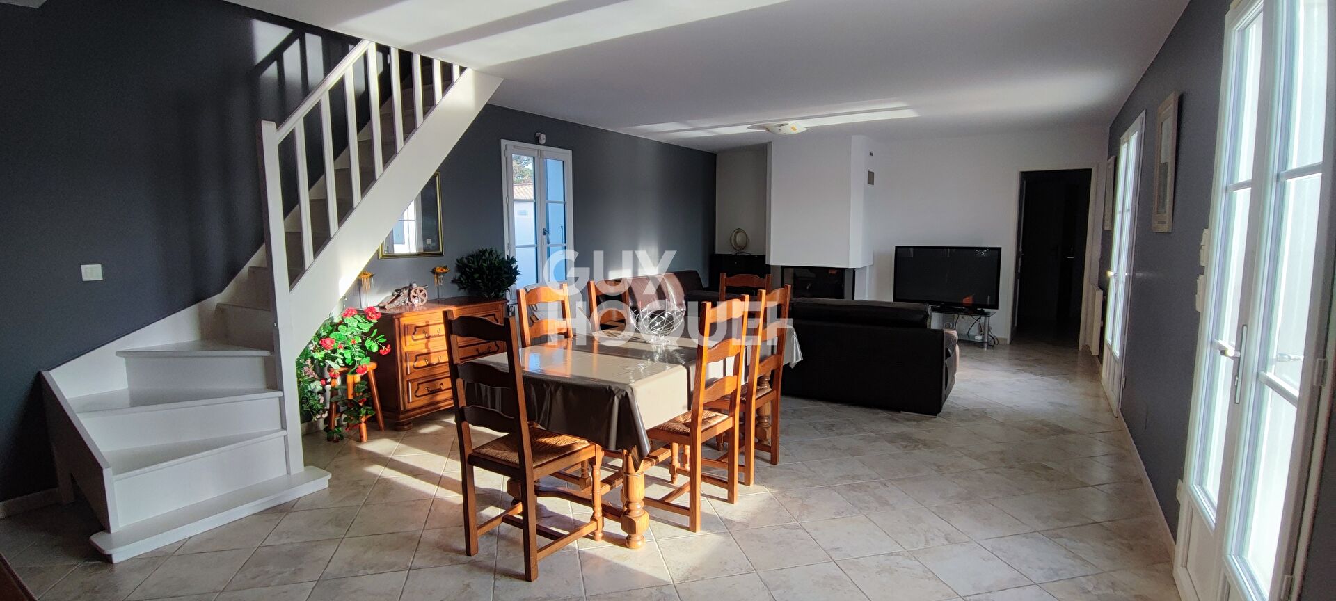 SAINT DENIS D OLERON : maison de 8 pièces (183 m²) en vente