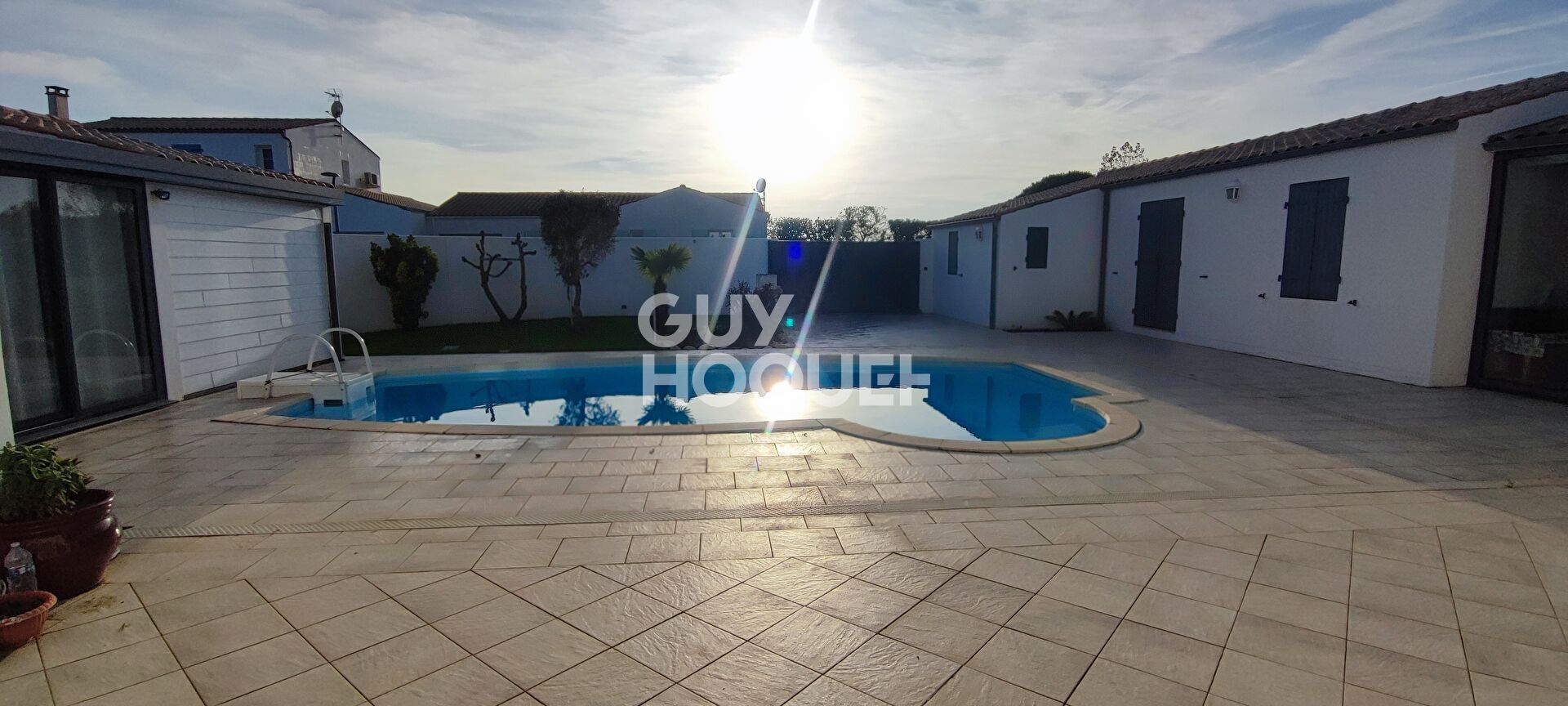 SAINT DENIS D OLERON : maison de 8 pièces (183 m²) en vente