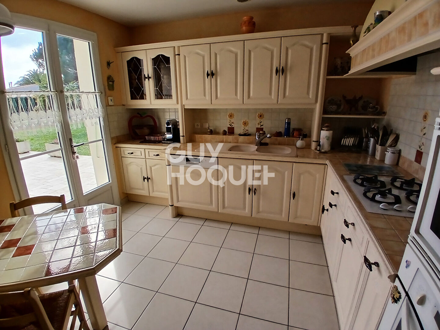 Maison  6 pièces, 4 ch,169 m2, SAINT PIERRE OLERON (17310)