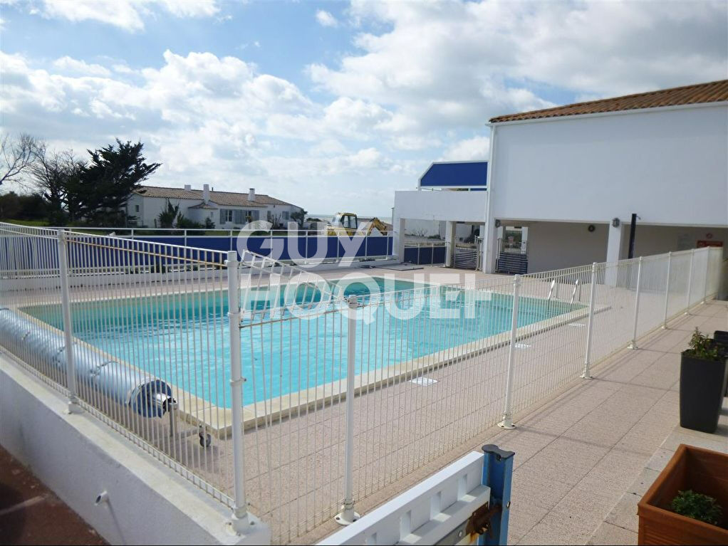 VUE MER À vendre : Appartement 2 pièces à LA COTINIERE