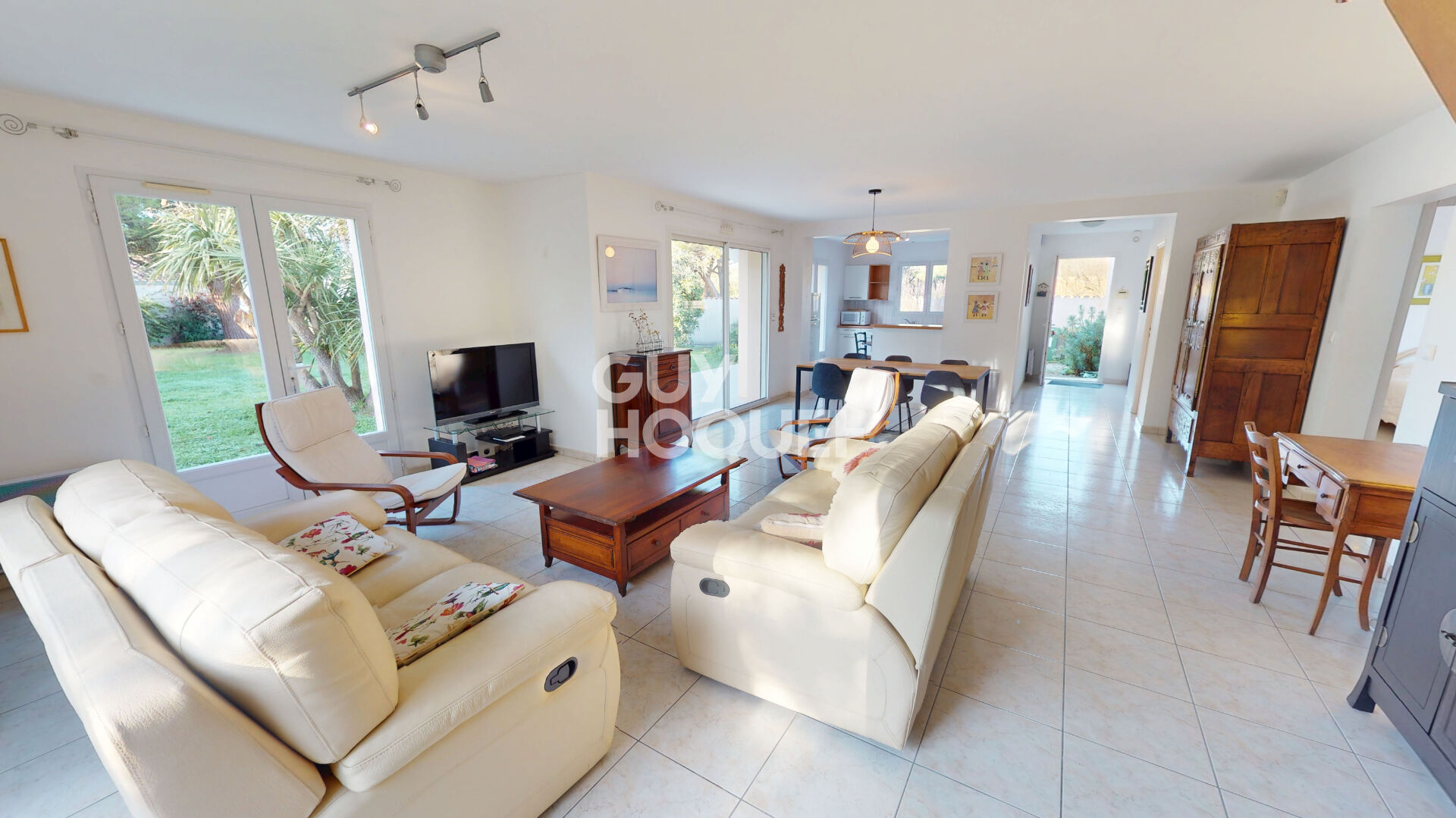 Belle Maison Familiale à vendre à La Rémigeasse- 4 chambres et à 500m de la Plage !