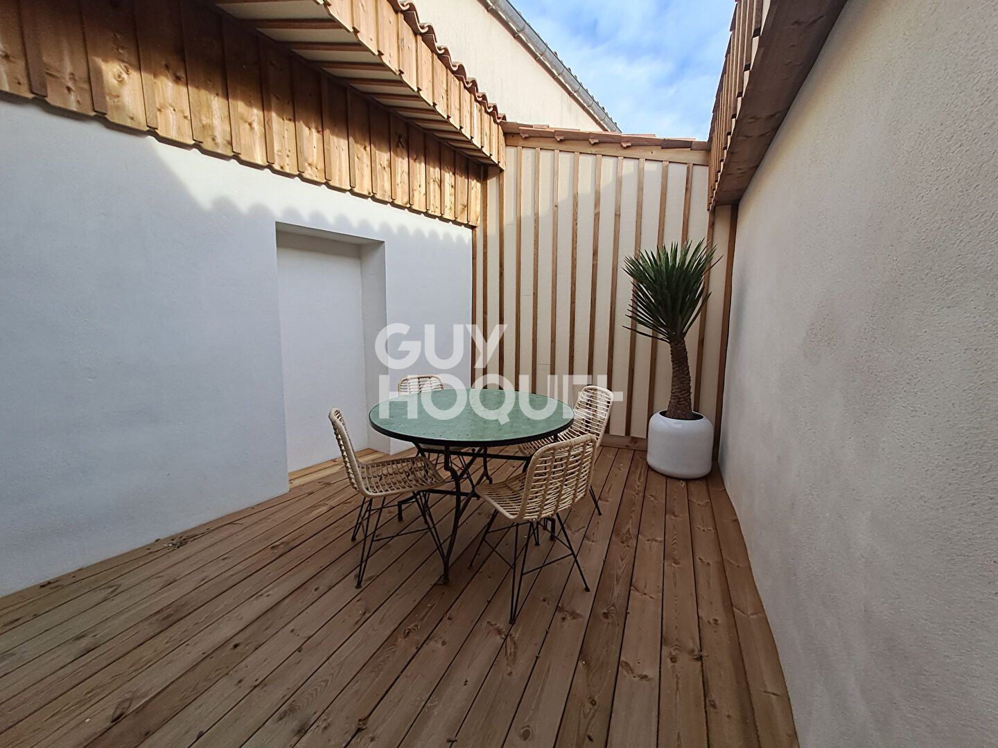 Maison rénovée à La Rémigeasse  4 pièce(s)