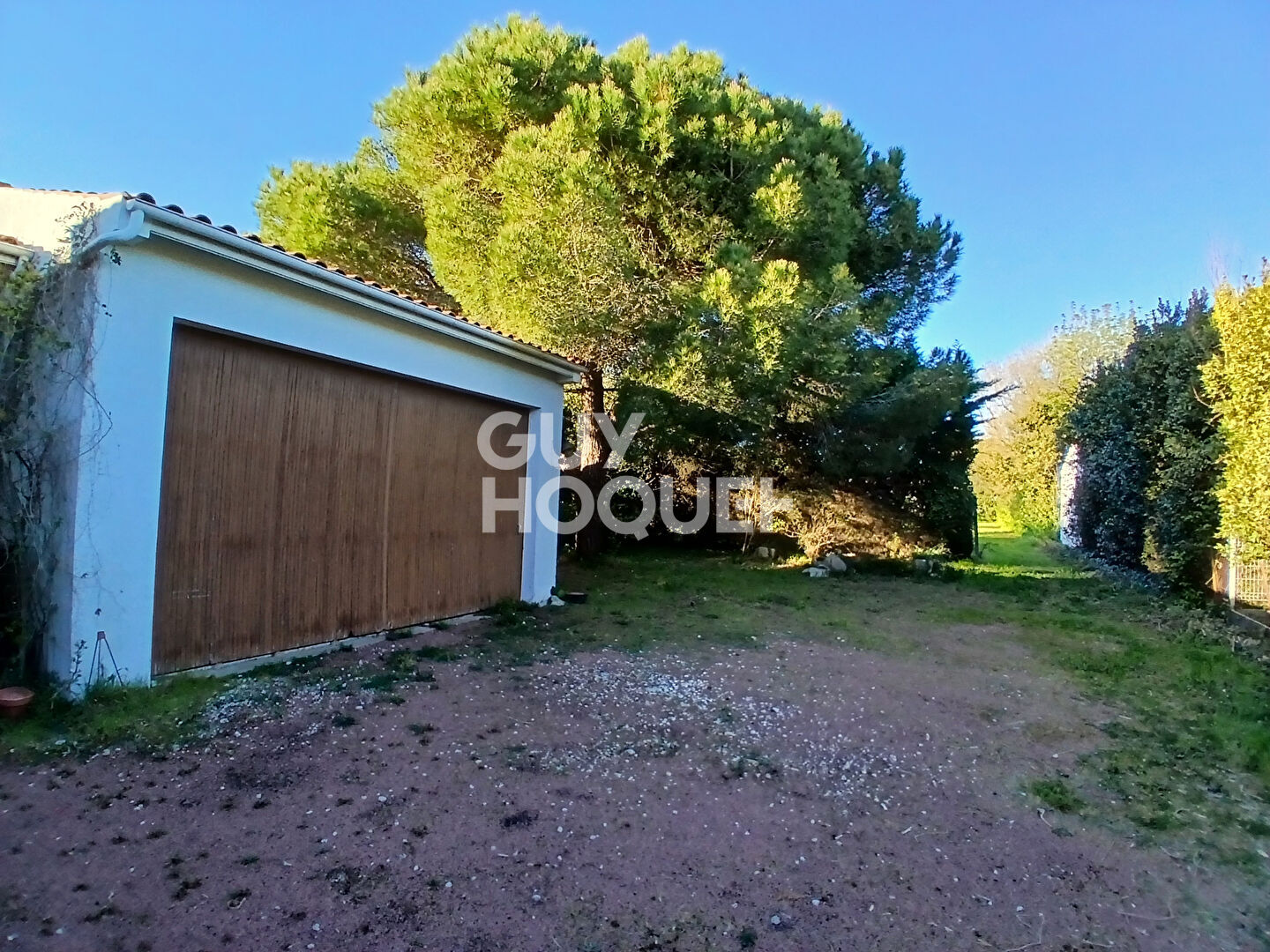 GRANDE MAISON Saint Pierre D Oleron, 10P, 5ch, 164m² SAINT PIERRE D OLERON