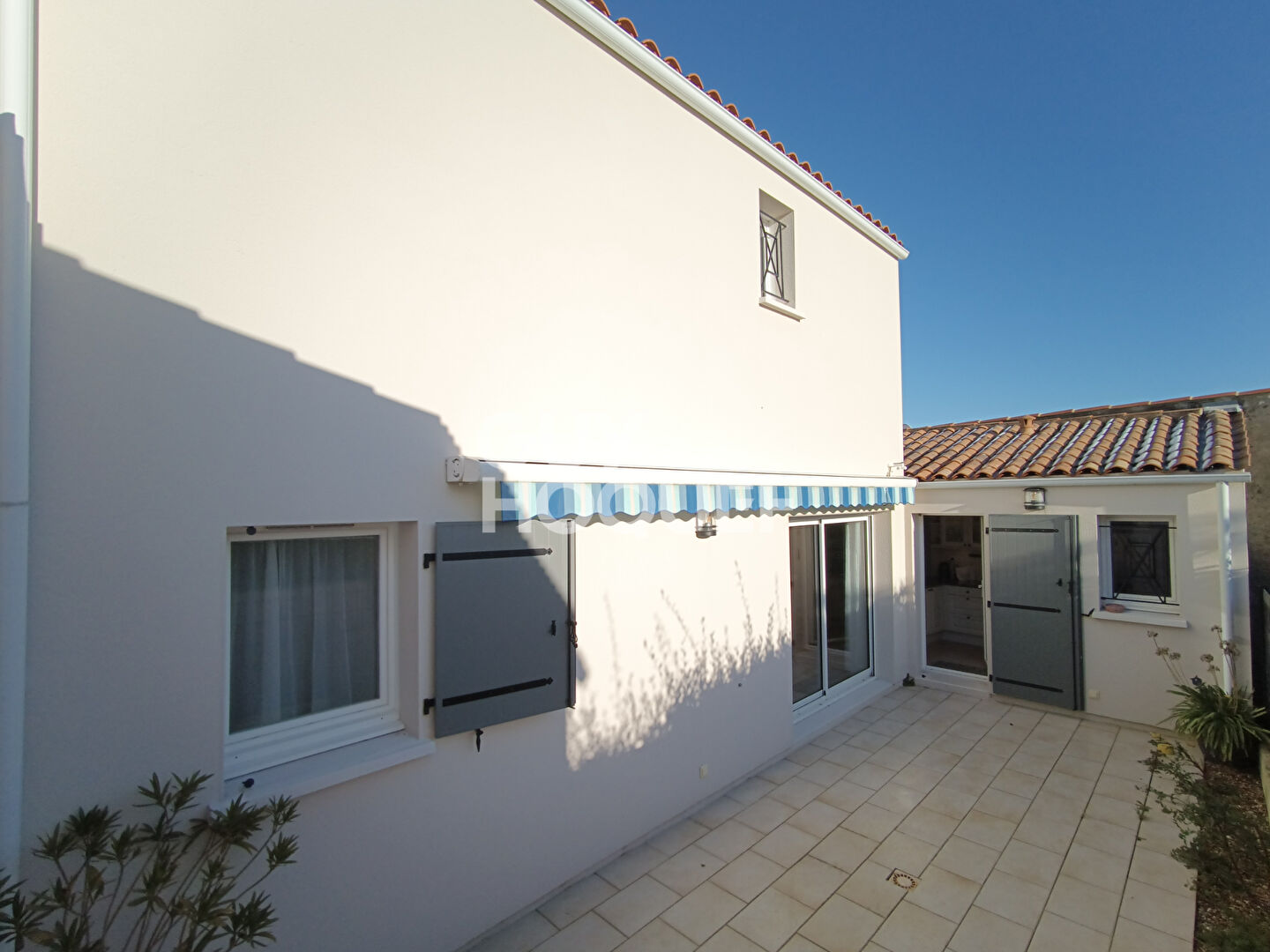 Coup de Coeur à La Cotinière : Votre Refuge Iodé à deux pas du Port