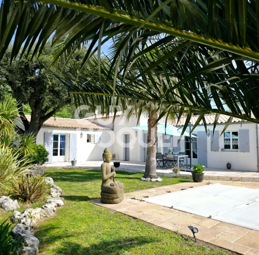 Villa contemporaine avec dépendance - A quelques pas de la plage - La Biroire