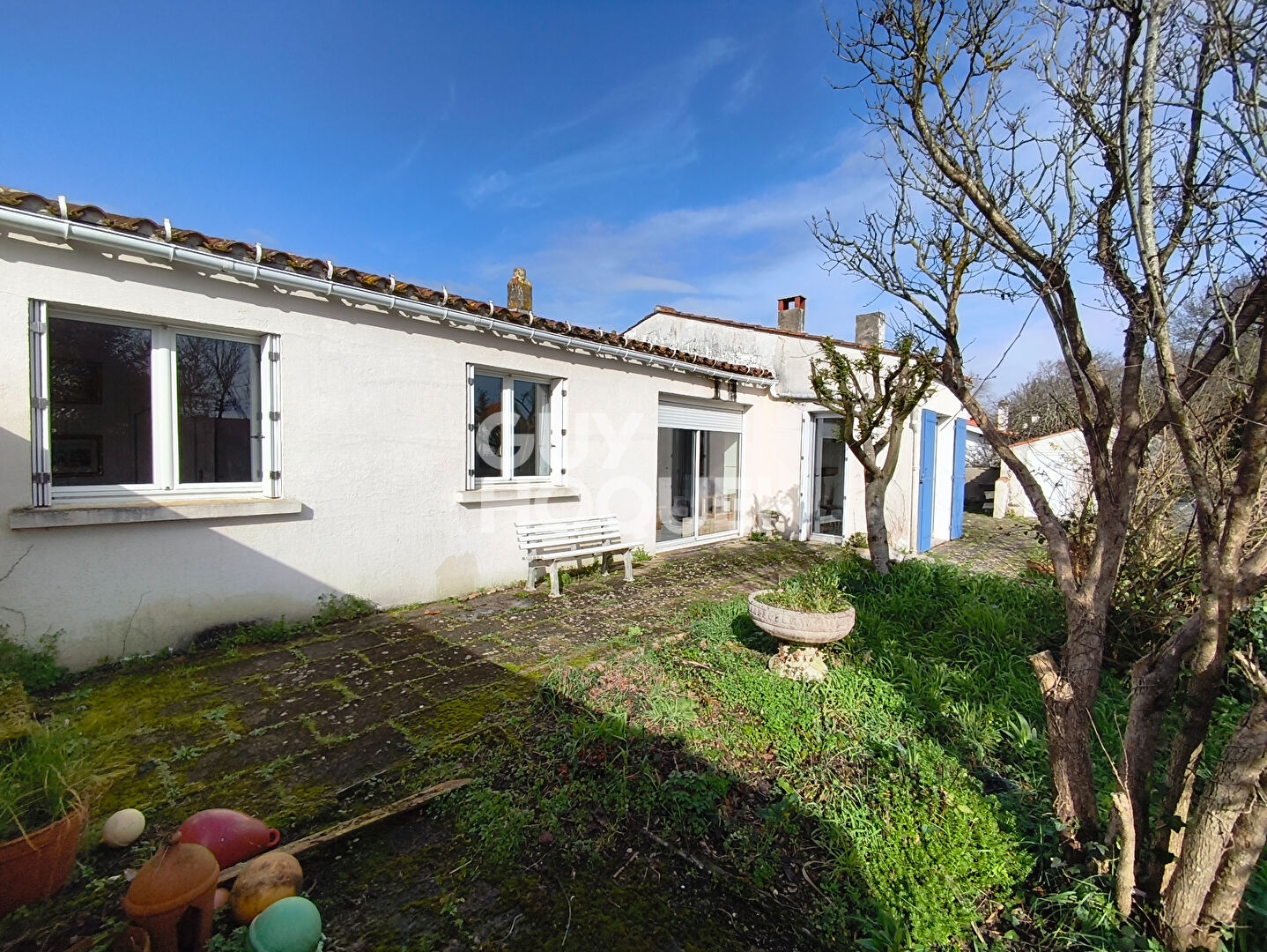 Secteur Exclusif : Un Panorama sur la Citadelle du Château d'Oléron - Maison de 131m², 5 chambres