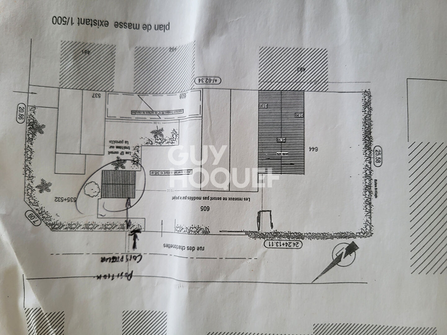 Entrepôt avec la maison à vendre de 168 m²  et 65 m2 à Saint-Denis-d'Oléron