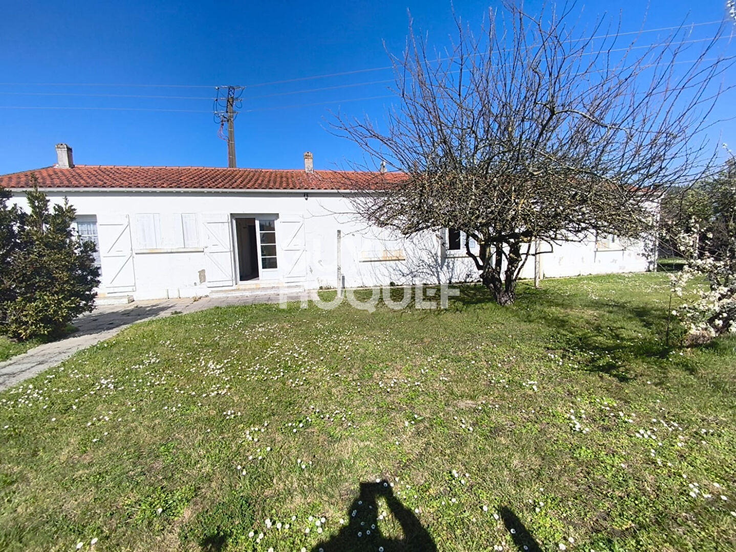 Maison à vendre à Saint-Pierre-d'Oléron - 8 pièces, 143 m², travaux à prévoir