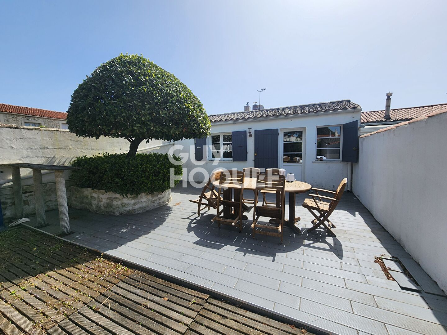 Maison à vendre à Saint-Georges-d'Oléron : un havre de paix entre terre et mer