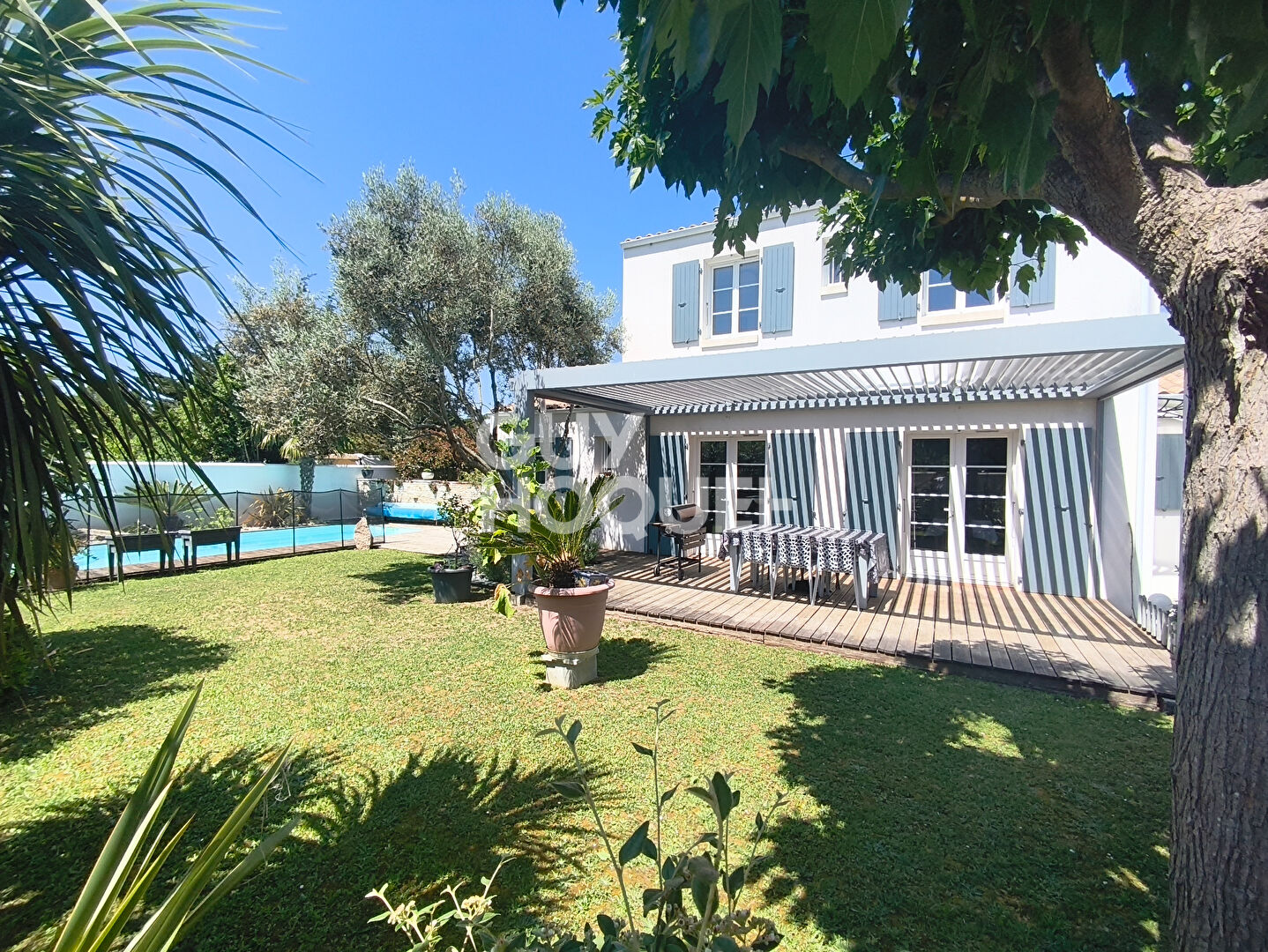 À VENDRE À SAINT-GEORGES-D'OLÉRON ! COUP DE COEUR ASSURÉ  - 120m²