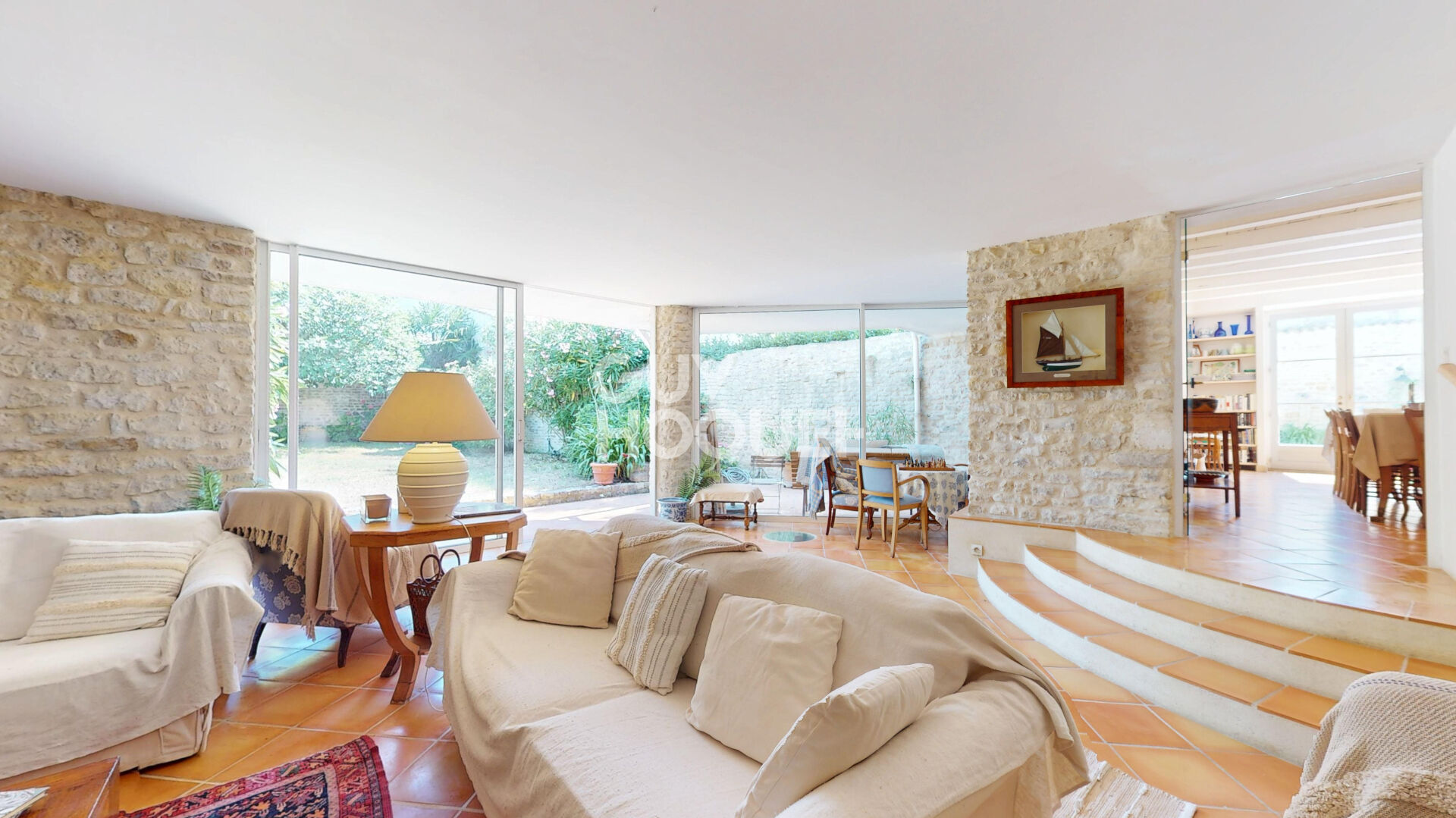 Maison d'exception à vendre au coeur du village de Ars-en-Ré -