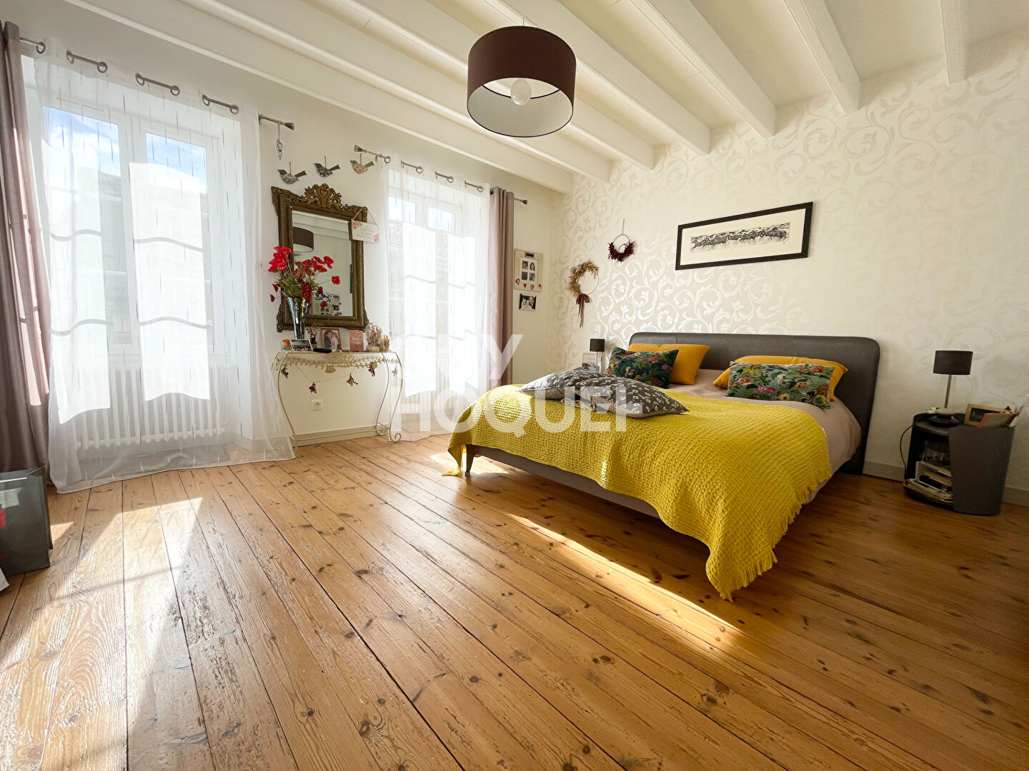 Maison 7 pièces 202 m2 jardin et garage au calme