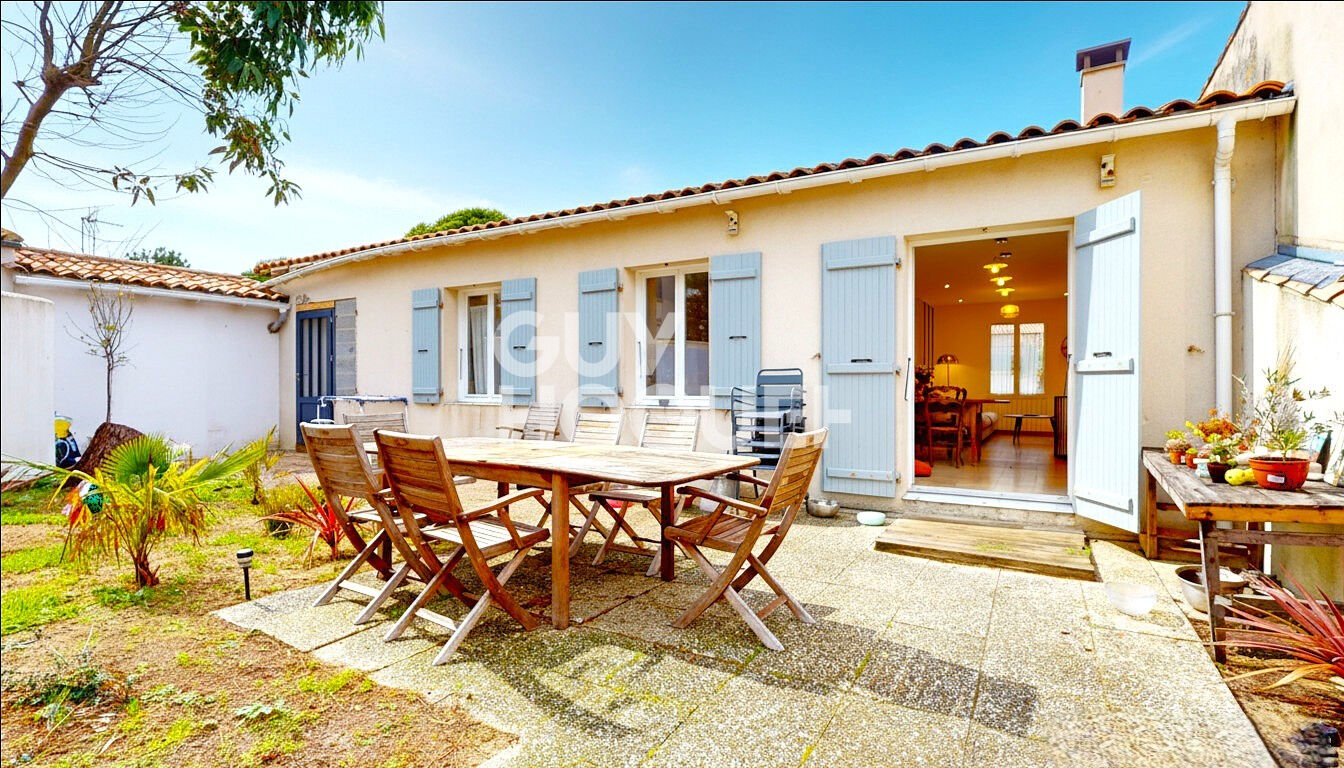 Ravissante maison de plain-pied dans un écrin de tranquillité à Ars en Ré