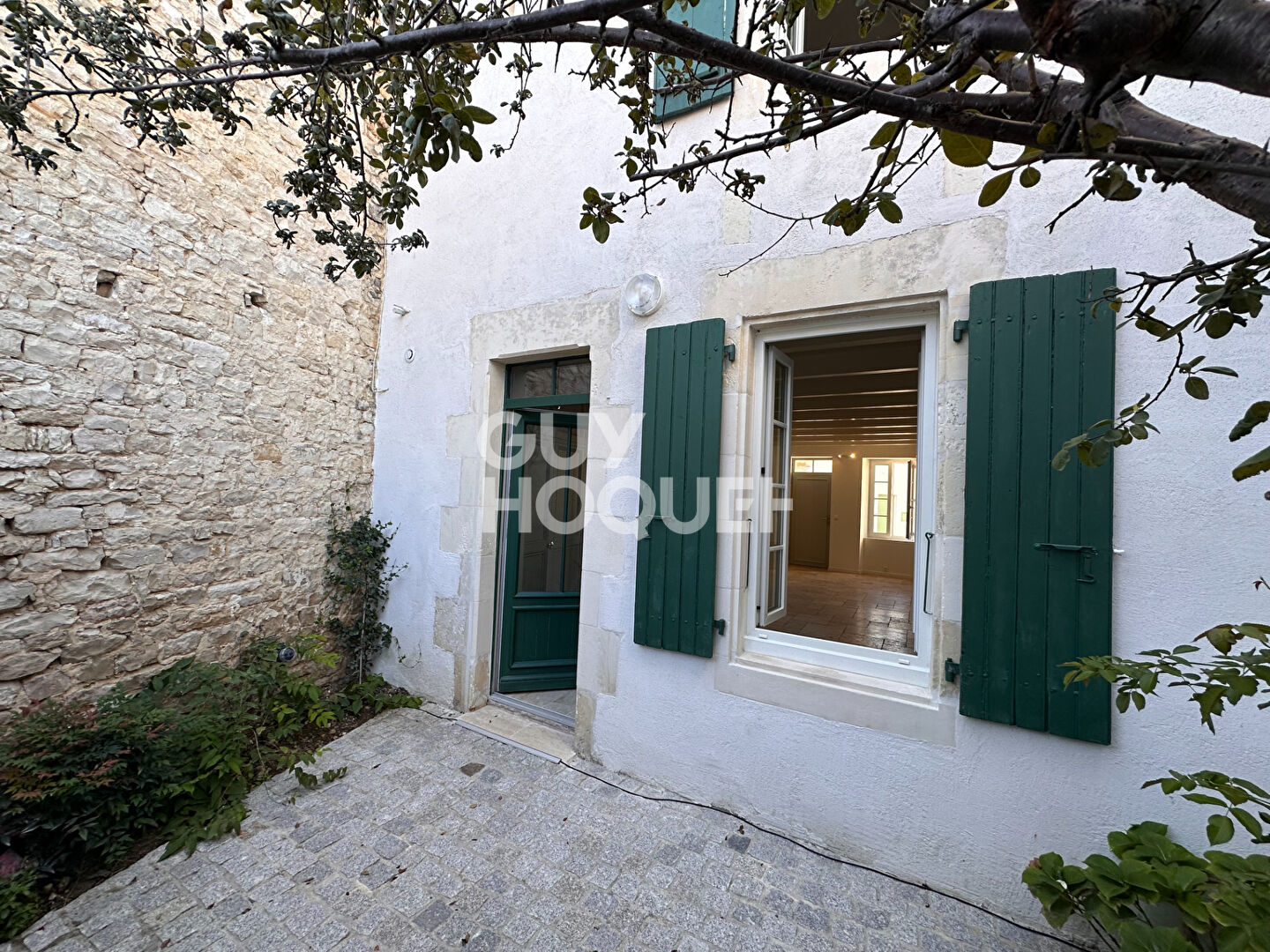 A vendre - Sainte-Marie-de-Ré - Maison de village rénovée avec charme