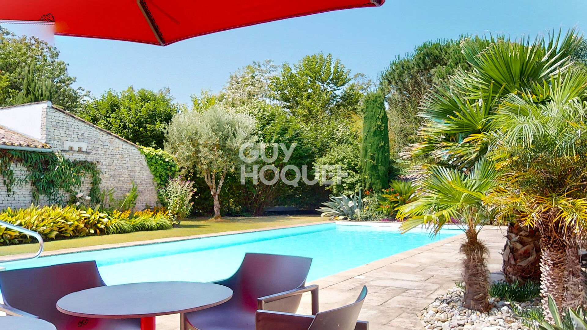 "Rivedoux-Plage : L'élégance en bord de mer, une demeure d'exception sur l'île de Ré"