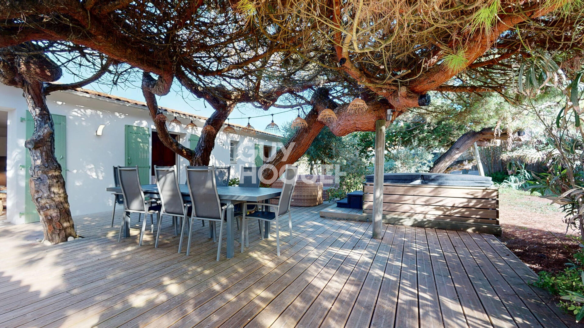 Maison spacieuse à vendre à Sainte-Marie-de-Ré - Un véritable bijou !