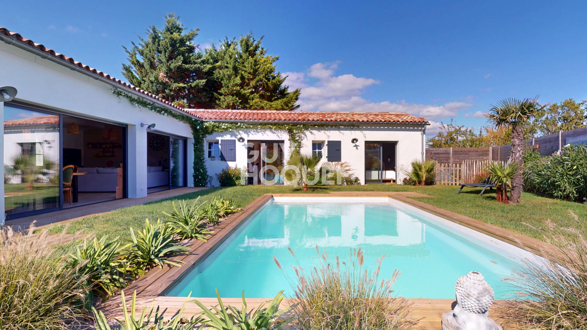 Maison de rêve à La Flotte - Un havre de paix à vendre