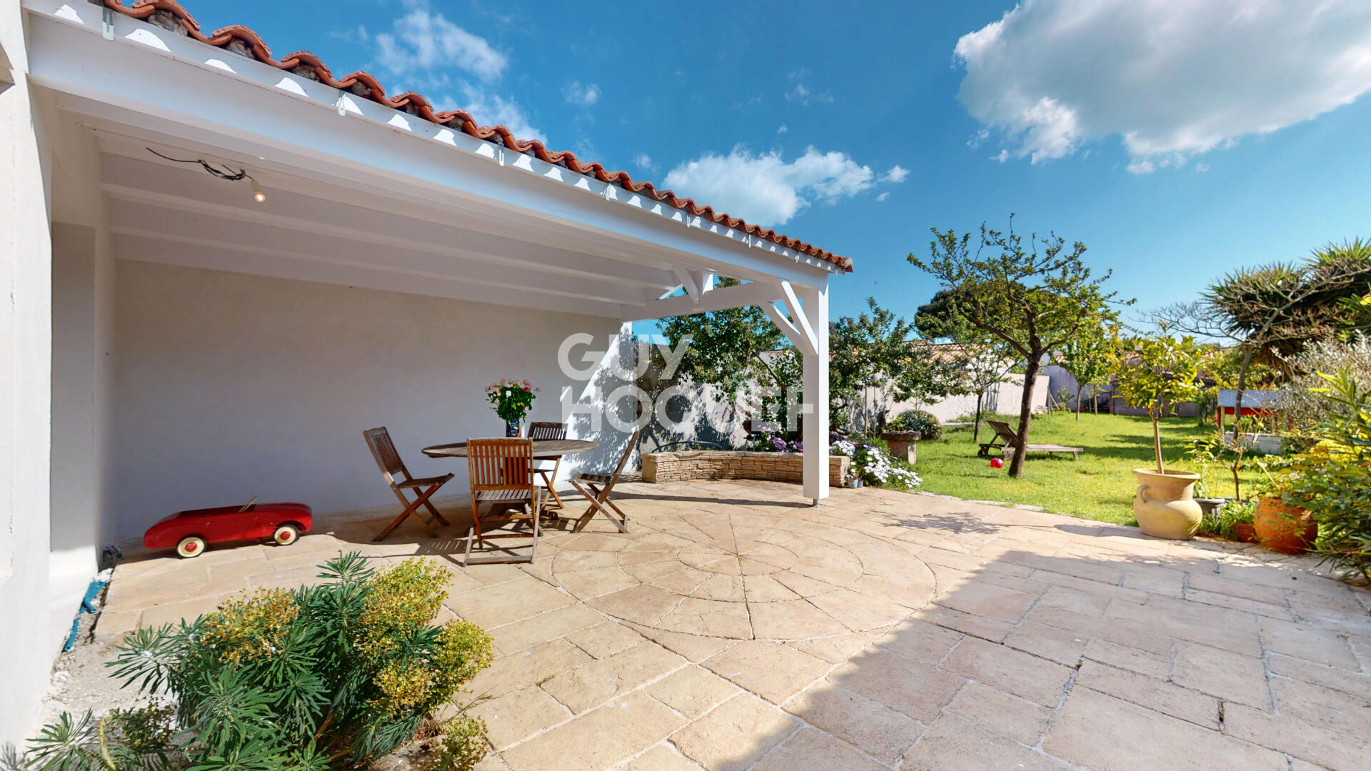 Élégante Maison à Vendre à Loix - Un Écrin de Paix