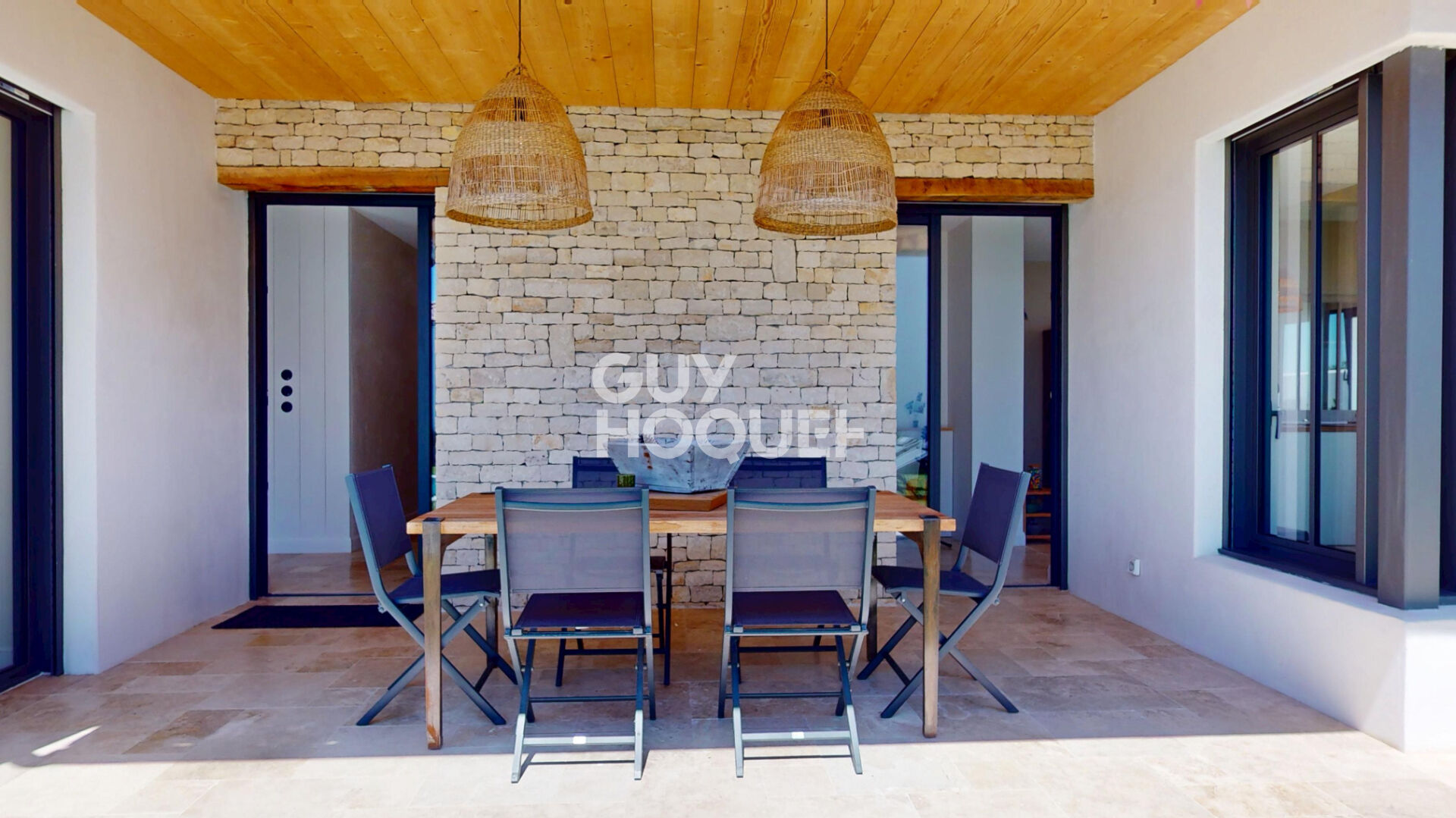 Bien rare à Sainte-Marie-de-Ré : élégance, modernité et proximité mer