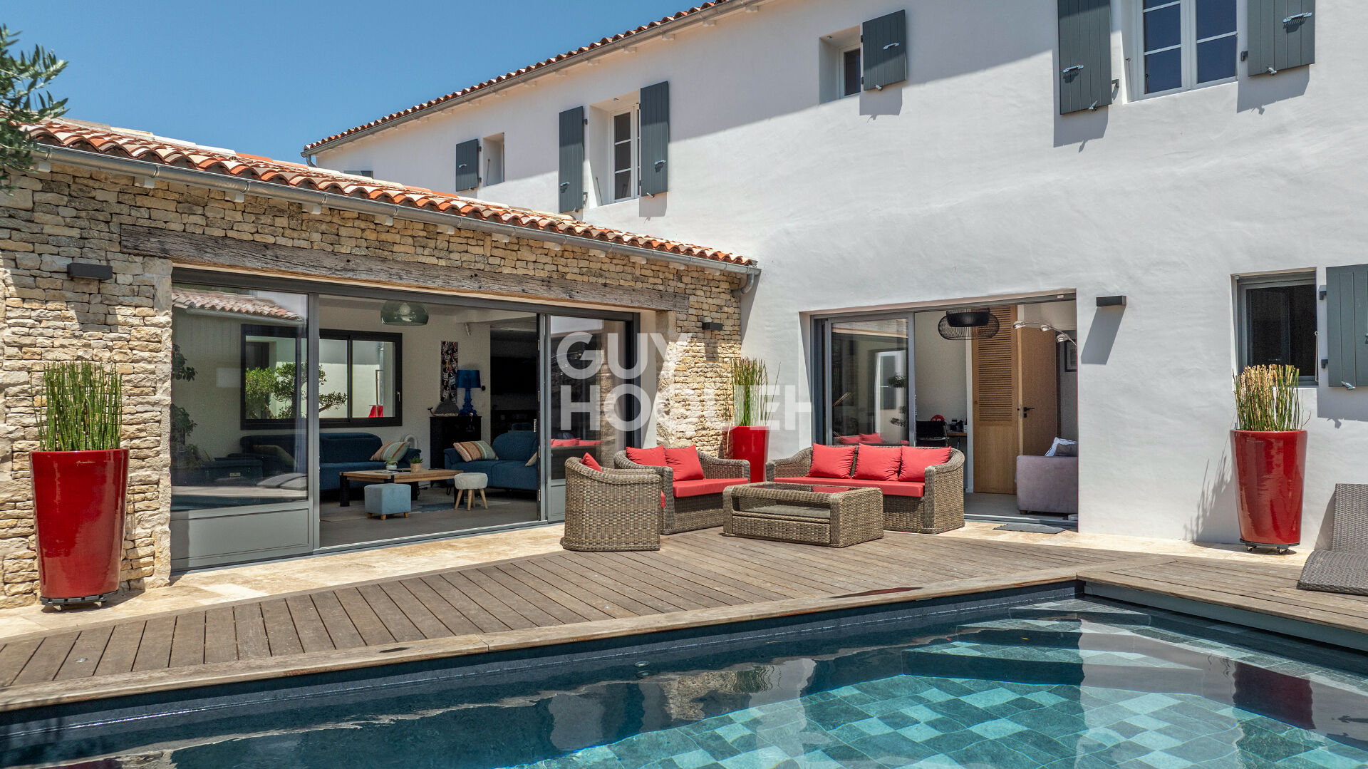 Maison d'exception à Rivedoux-Plage ? 244 m² de pur raffinement