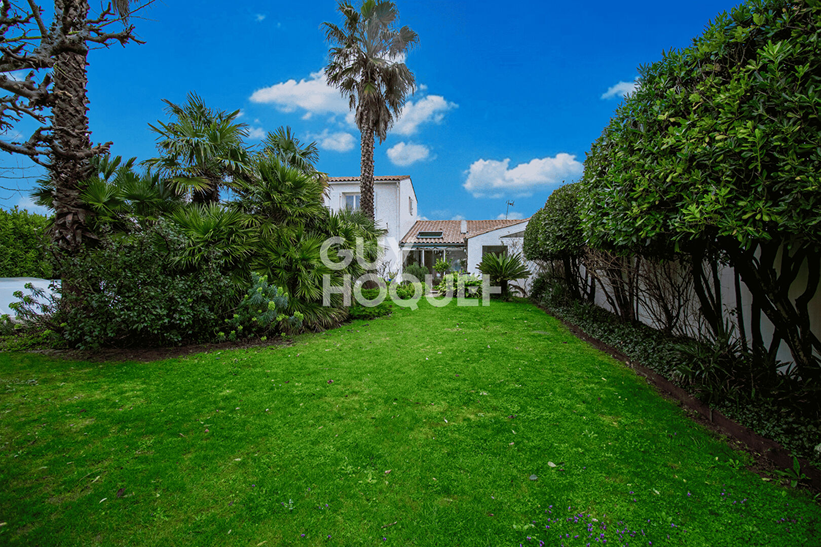 Maison familiale avec piscine et potentiel de division à Sainte-Marie-de-Ré