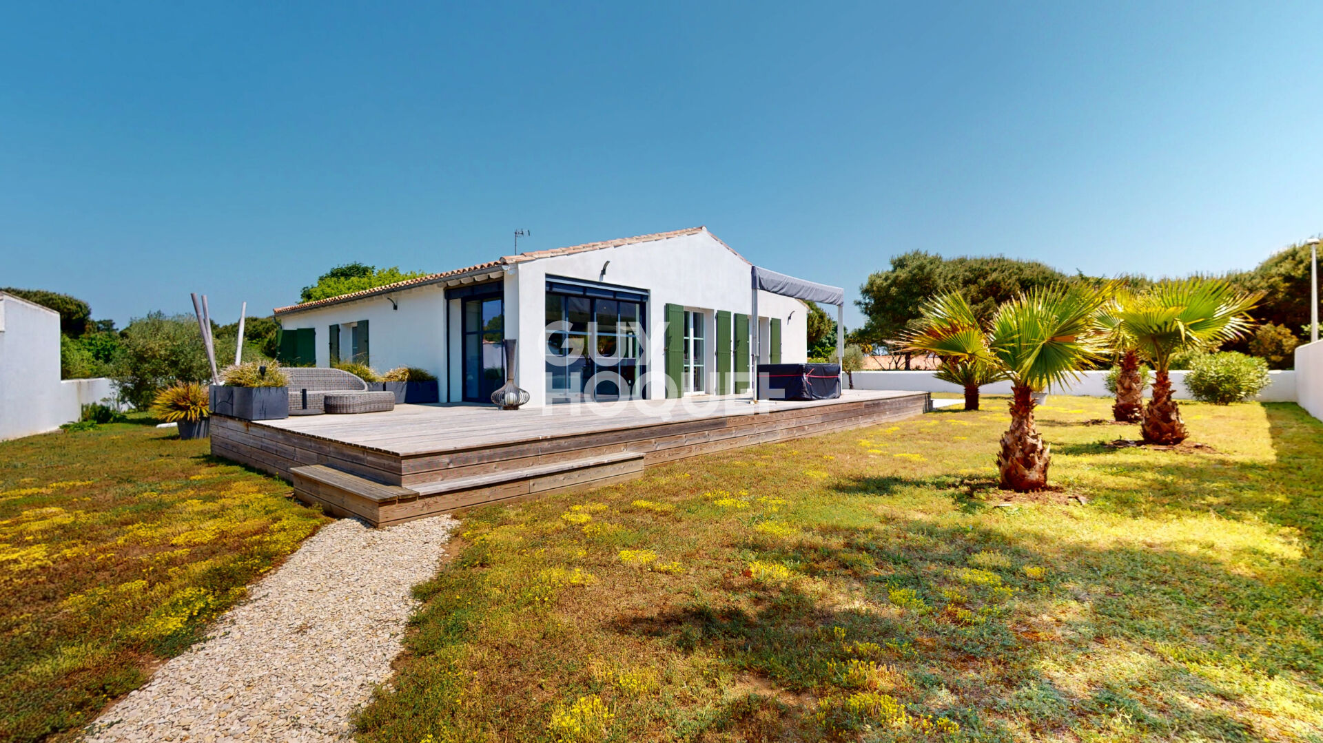 Un bien rare sur l'Île de Ré   Élégance et sérénité au rendez-vous
