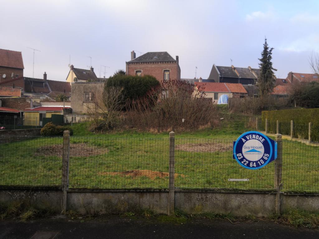 Terrain constructible à Albert 458 m2