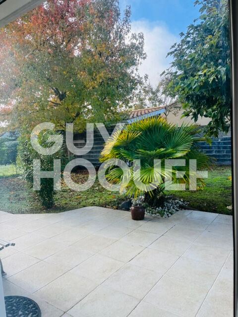 Maison  5 pièce(s) 133  m2