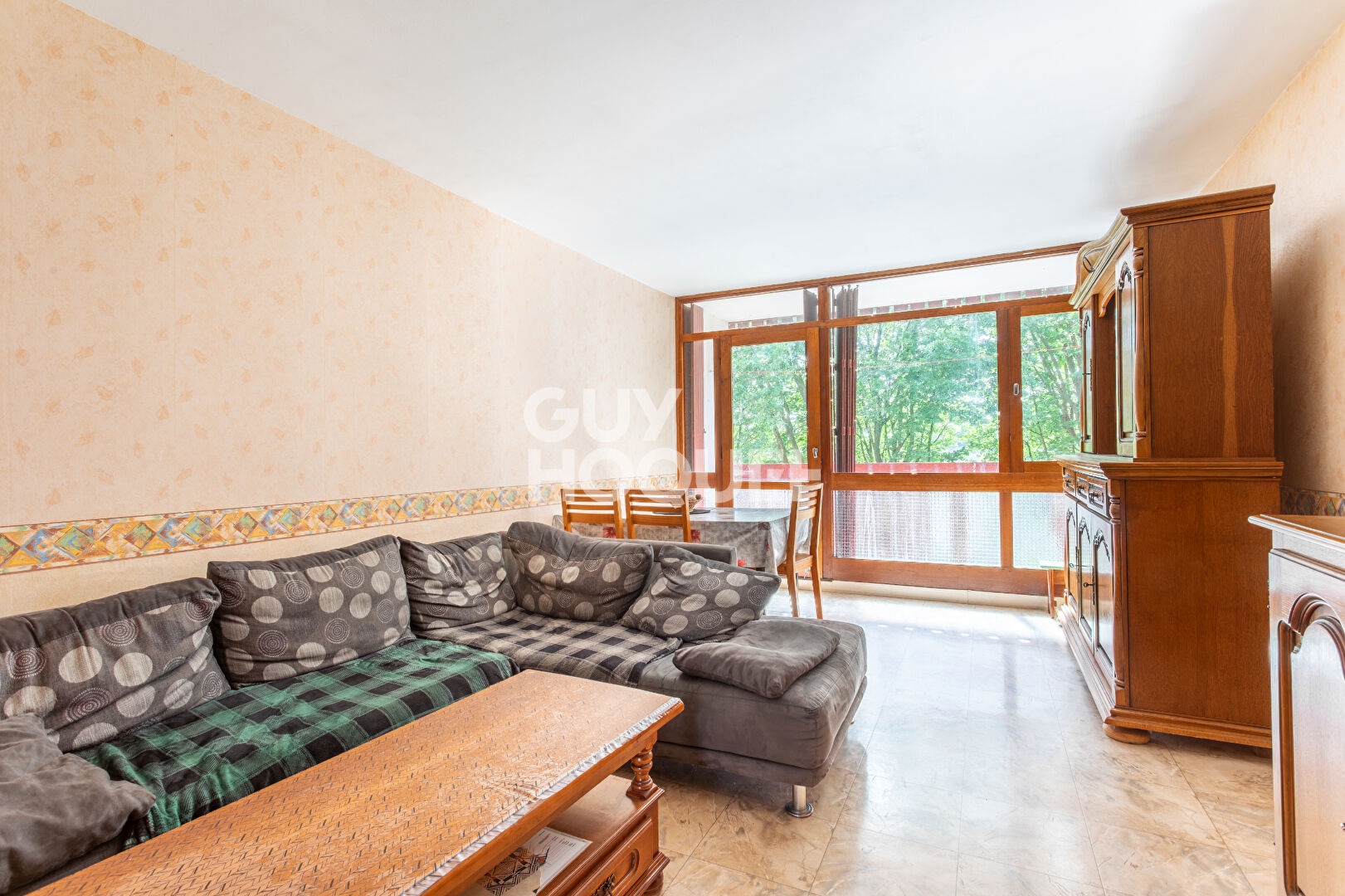 Rare sur le secteur ! Appartement lumineux de 63 m² à rénover à deux pas du centre-ville