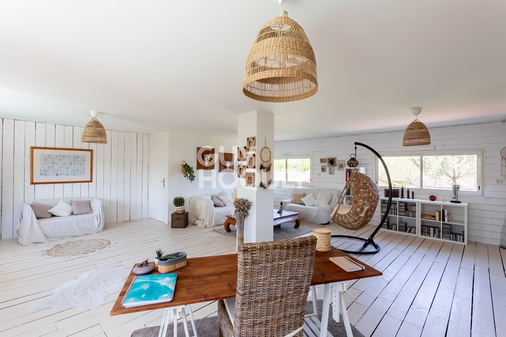 Maison d'exception à vendre à Biscarrosse alliant confort, espace et nature