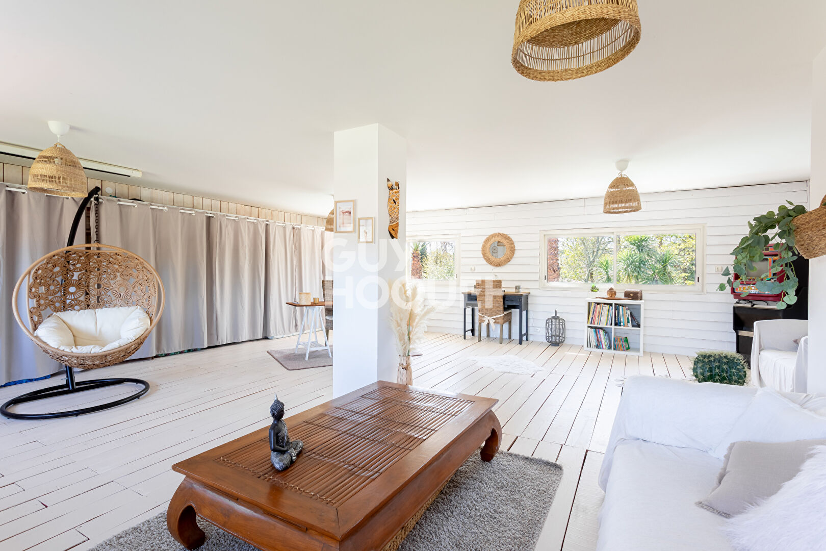 Maison d'exception à vendre à Biscarrosse alliant confort, espace et nature