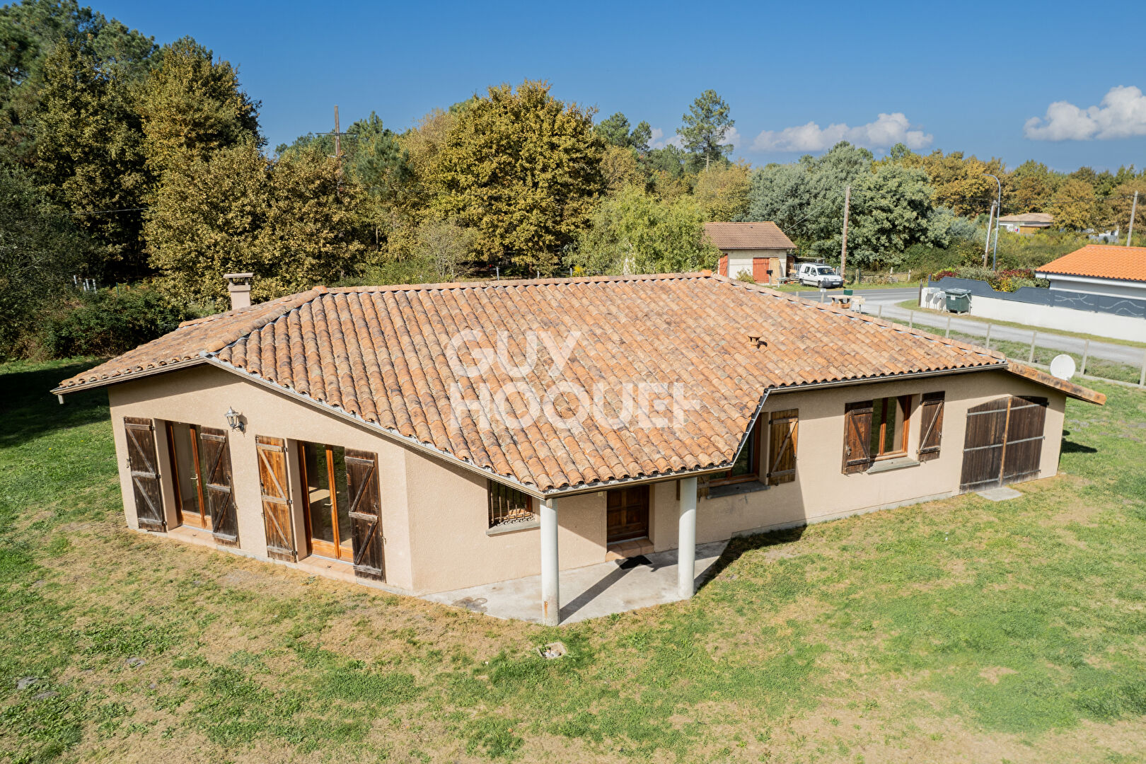 À VENDRE ! Charmante maison familiale à Gastes !