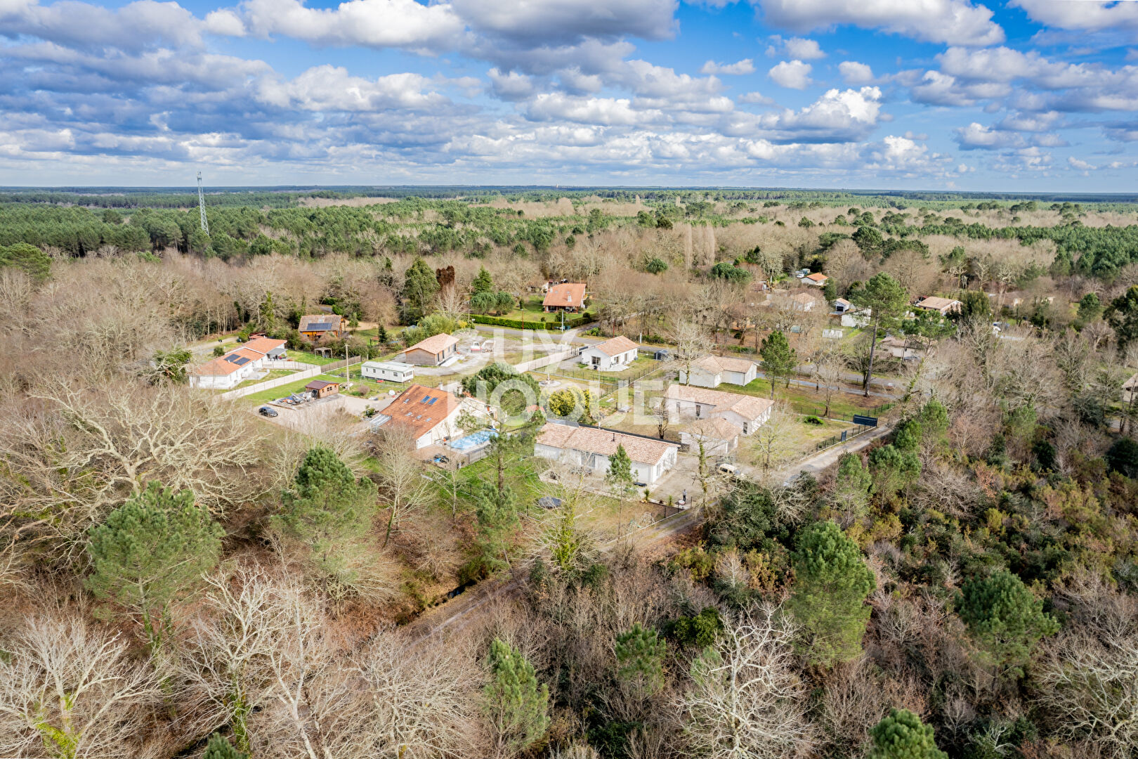 À découvrir sans tarder  Superbe maison contemporaine à Parentis-en-Born, quartier Lucats