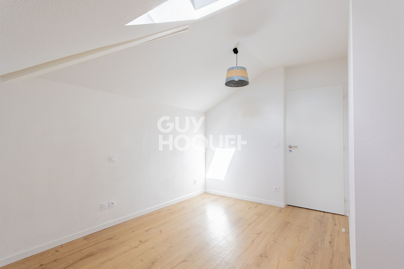 AppartementT4 avec grand balcon face aux dunes de Biscarrosse plage