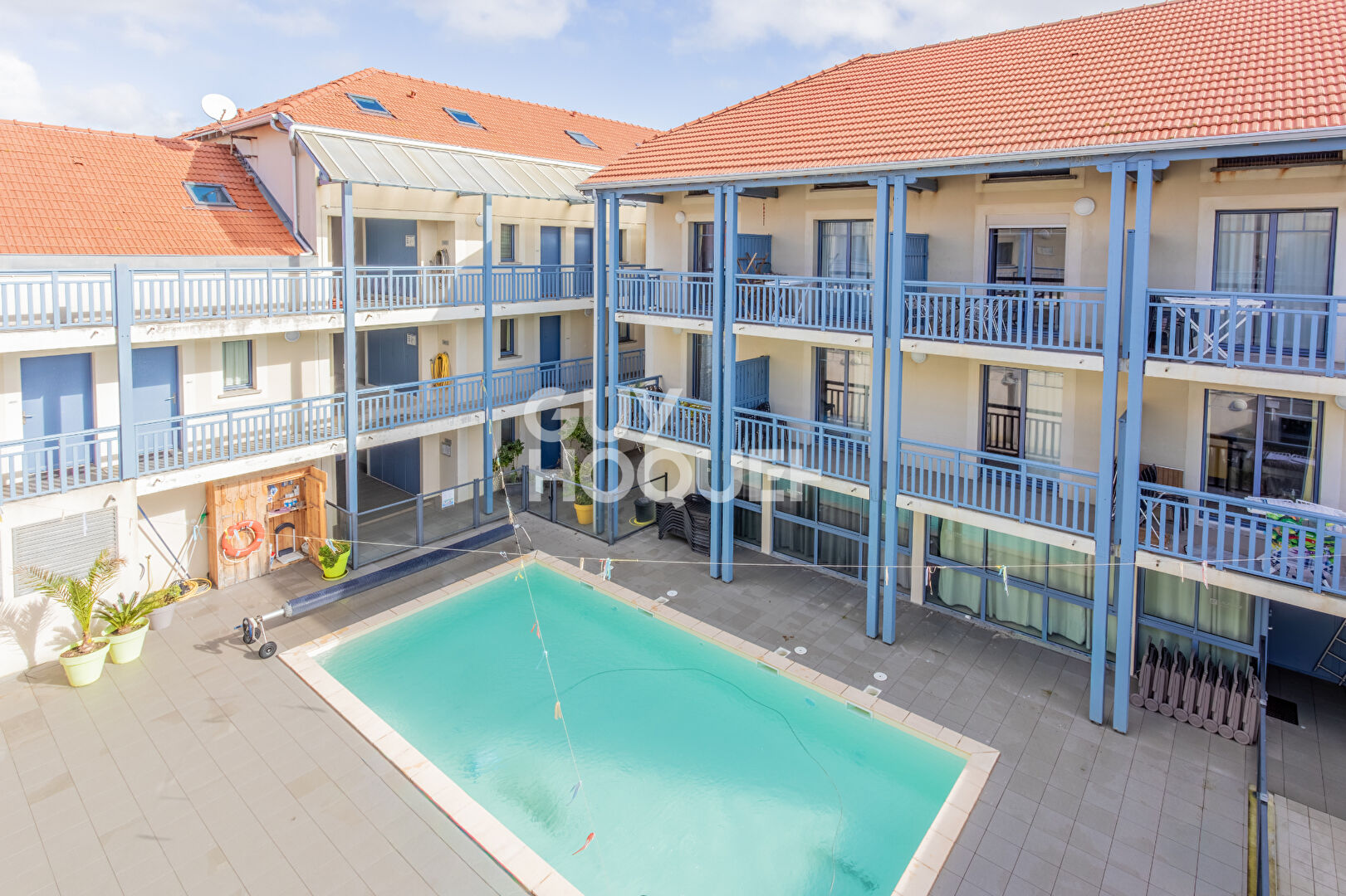 AppartementT4 avec grand balcon face aux dunes de Biscarrosse plage
