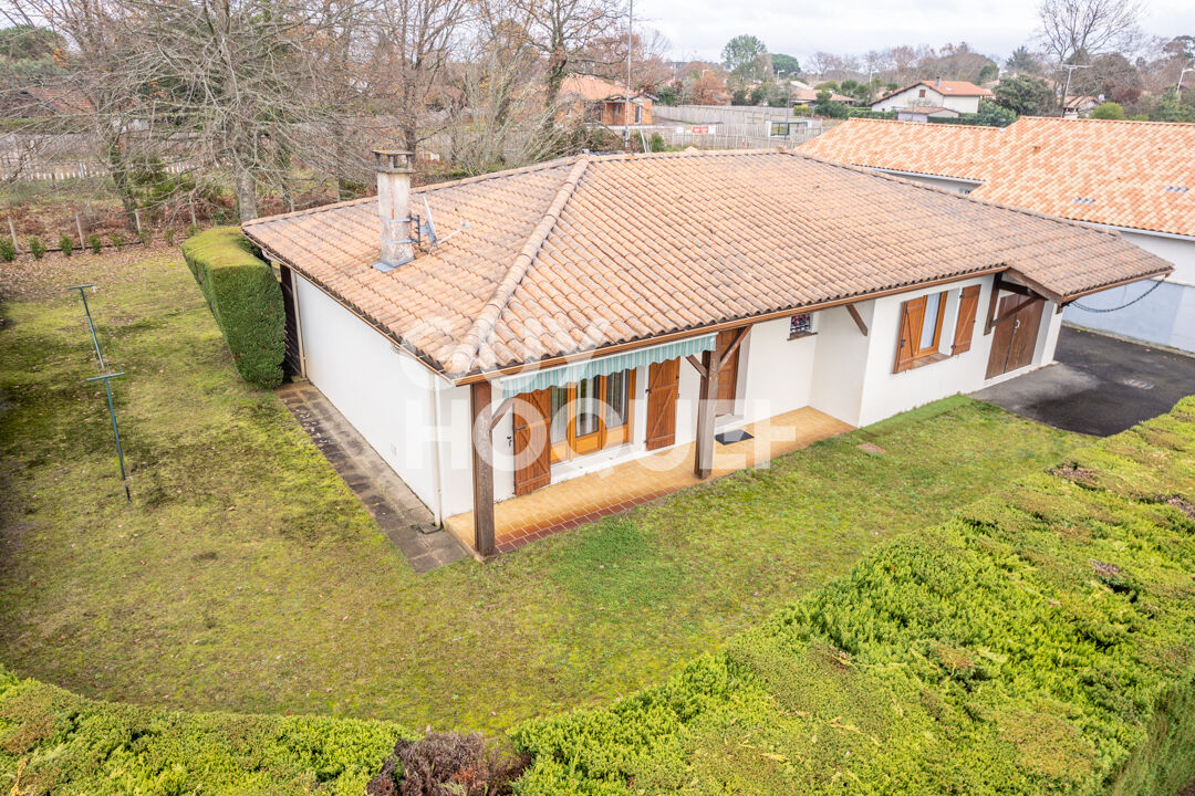 Maison familiale proche commerces