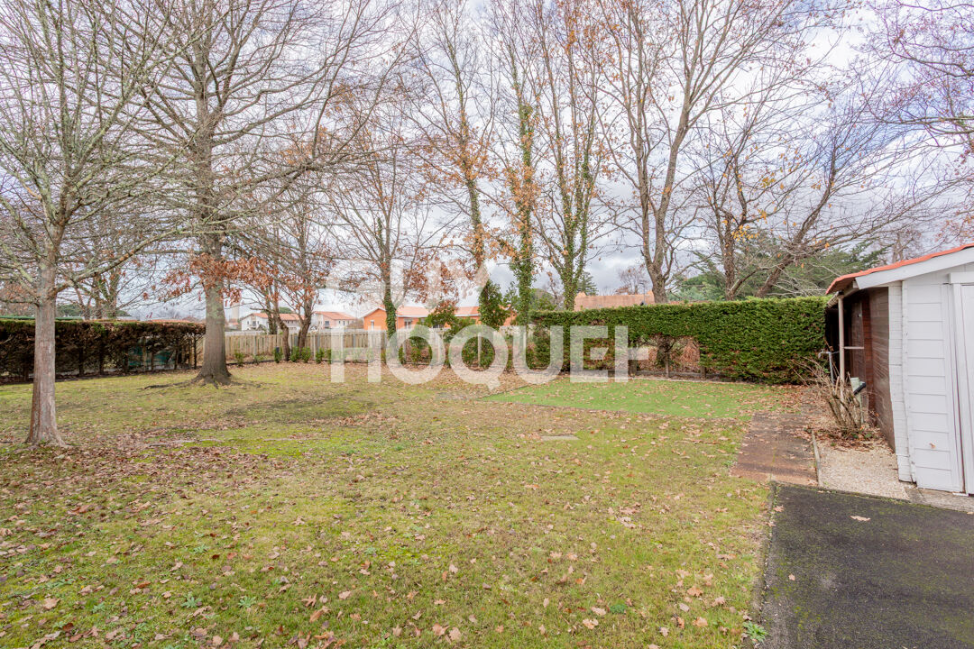 Maison familiale proche commerces