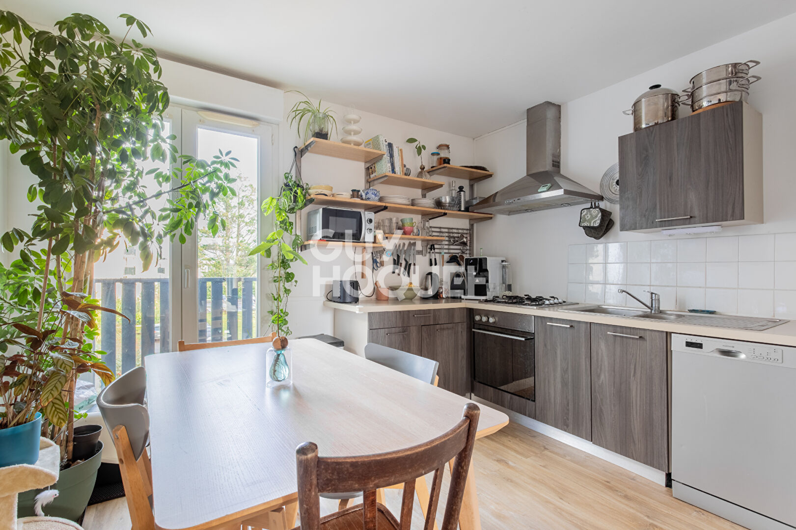 Appartement T3 rénové et lumineux - proche centre ville