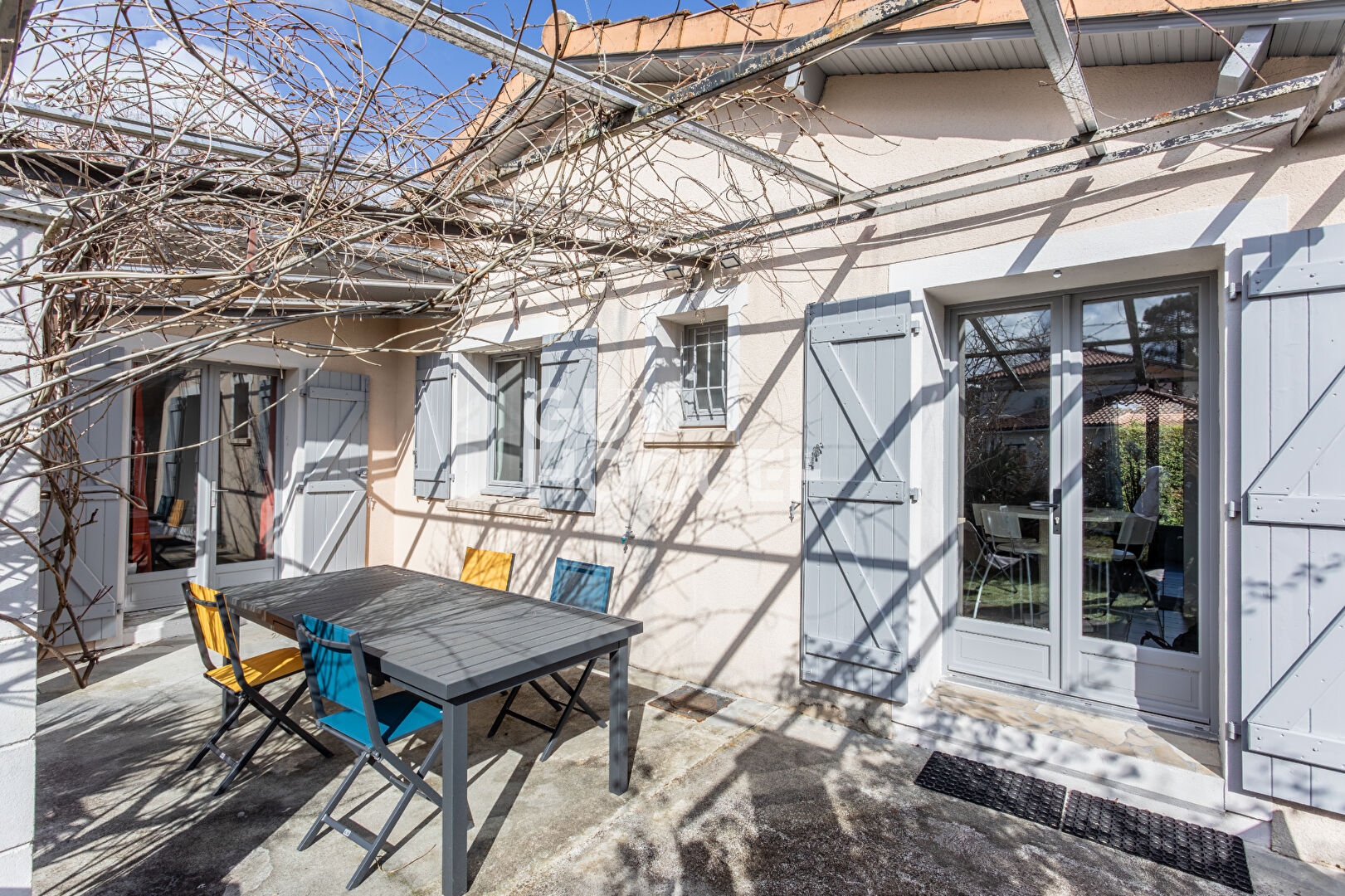 Charmante maison de plain-pied au calme, à deux pas de la forêt