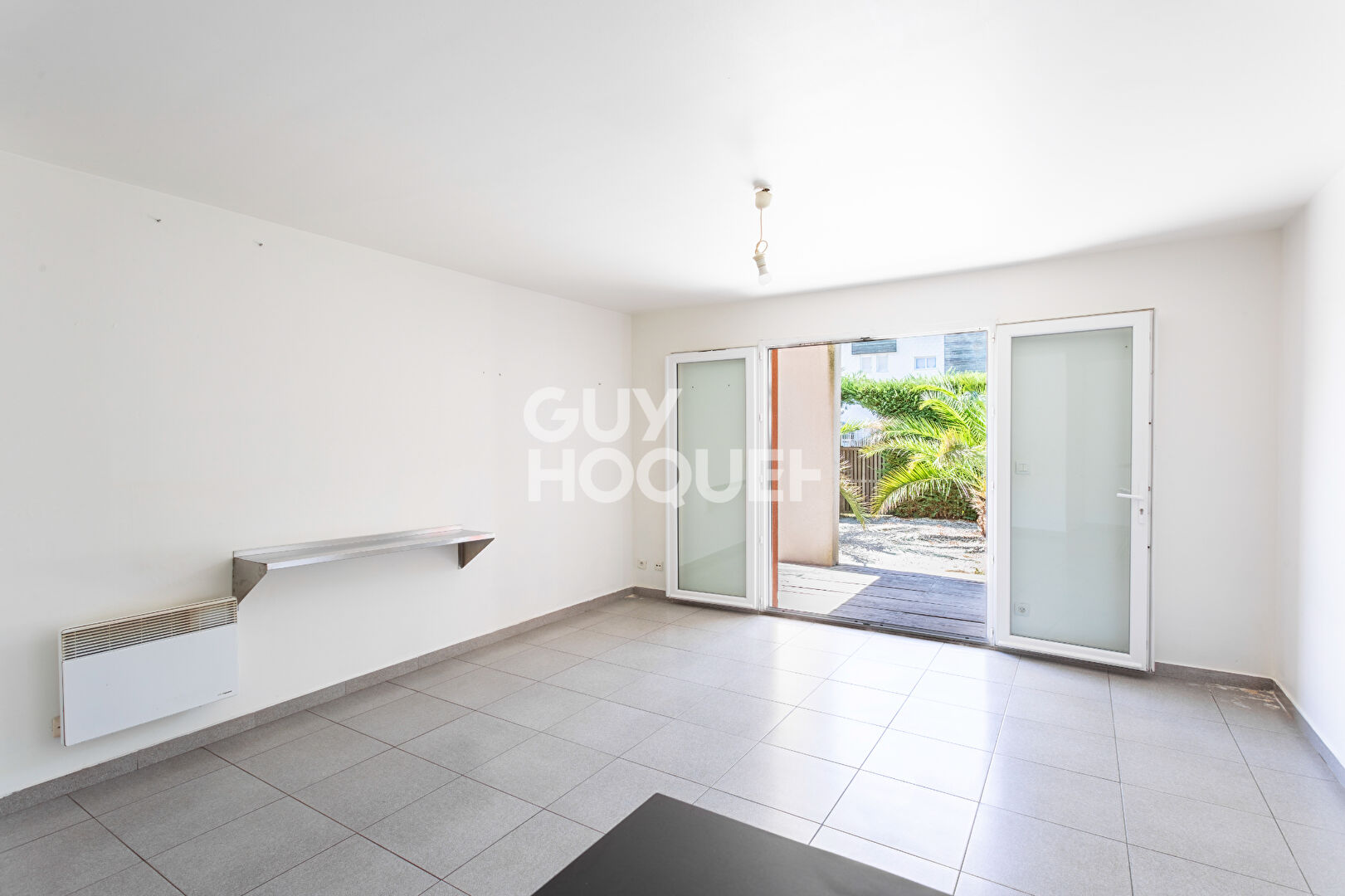 Appartement T2 avec jardin privatif dans résidence sécurisée avec piscine