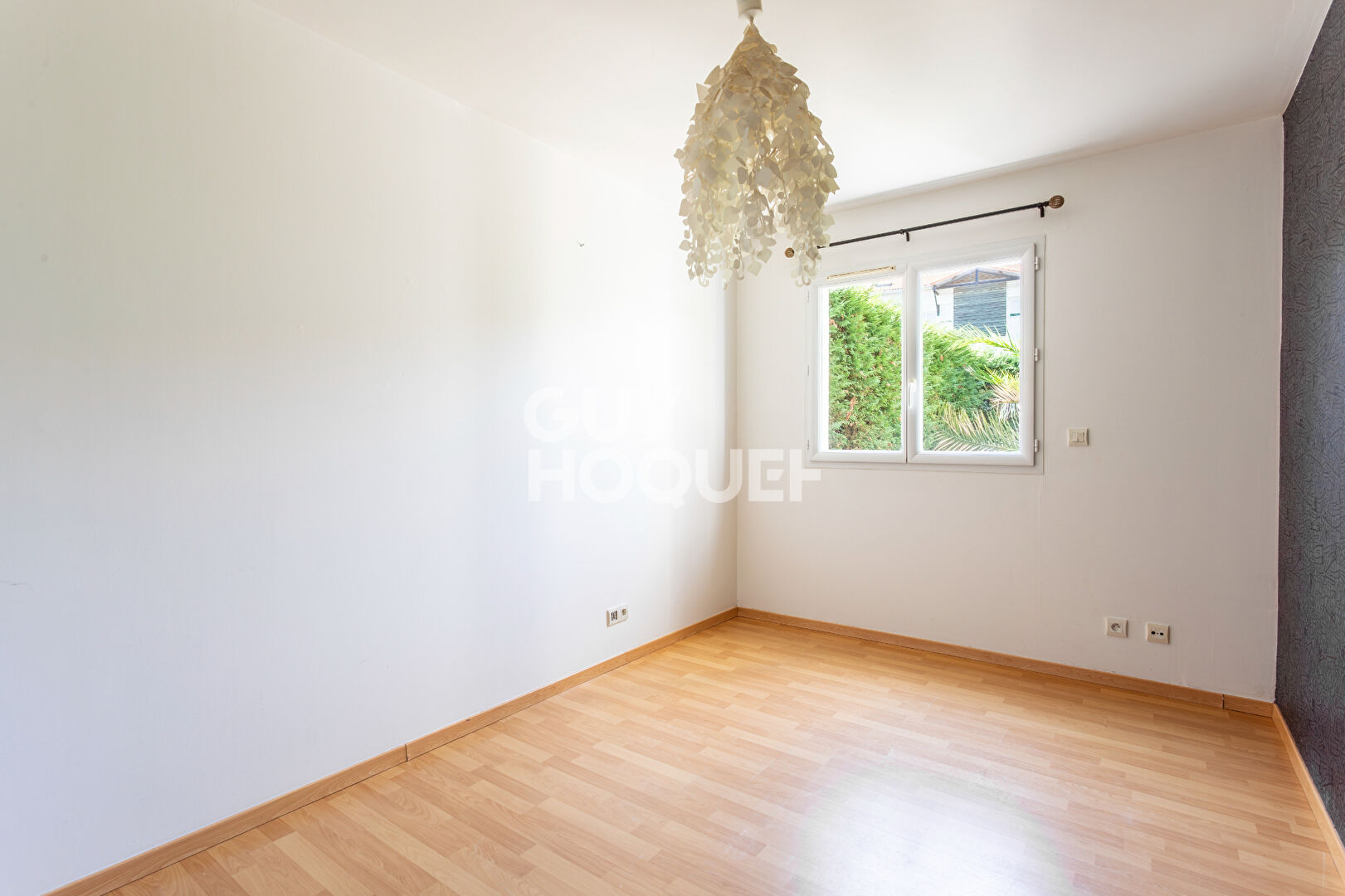 Appartement T2 avec jardin privatif dans résidence sécurisée avec piscine